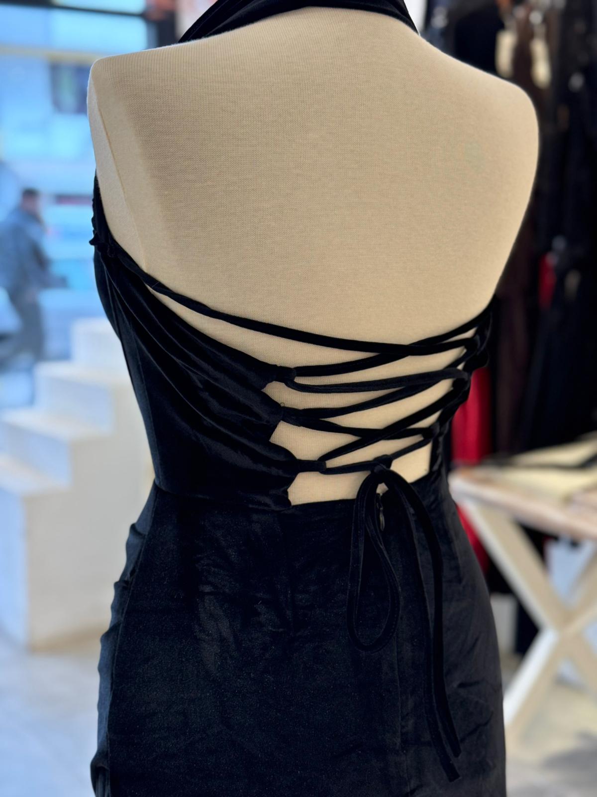 Korseli Siyah Kadife Elbise