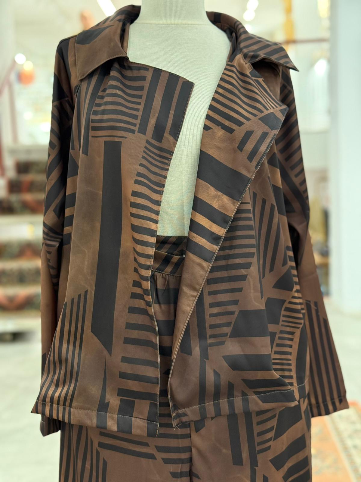 Desenli Pantolonlu Takım