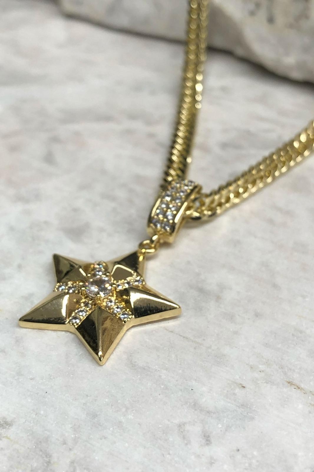 Yıldız Model Taş Detay Gold Kolye