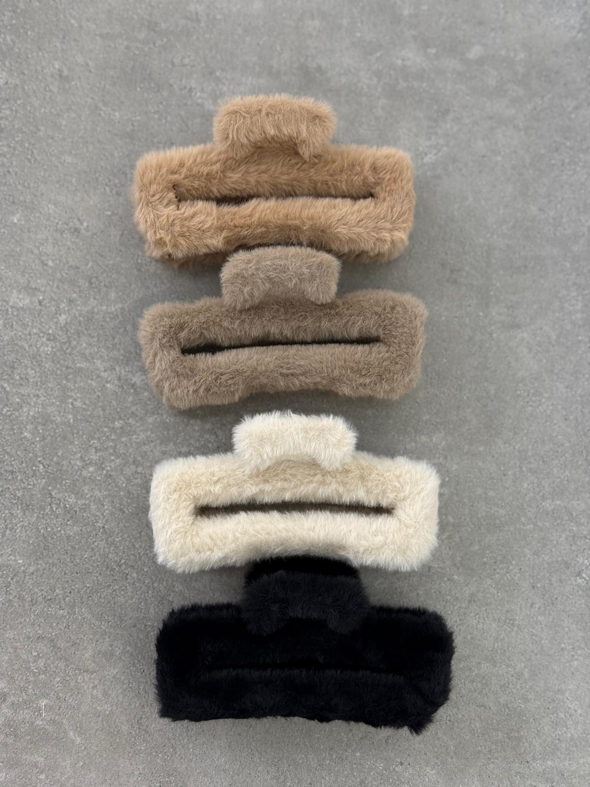 Kıskaçlı Büyük Toka