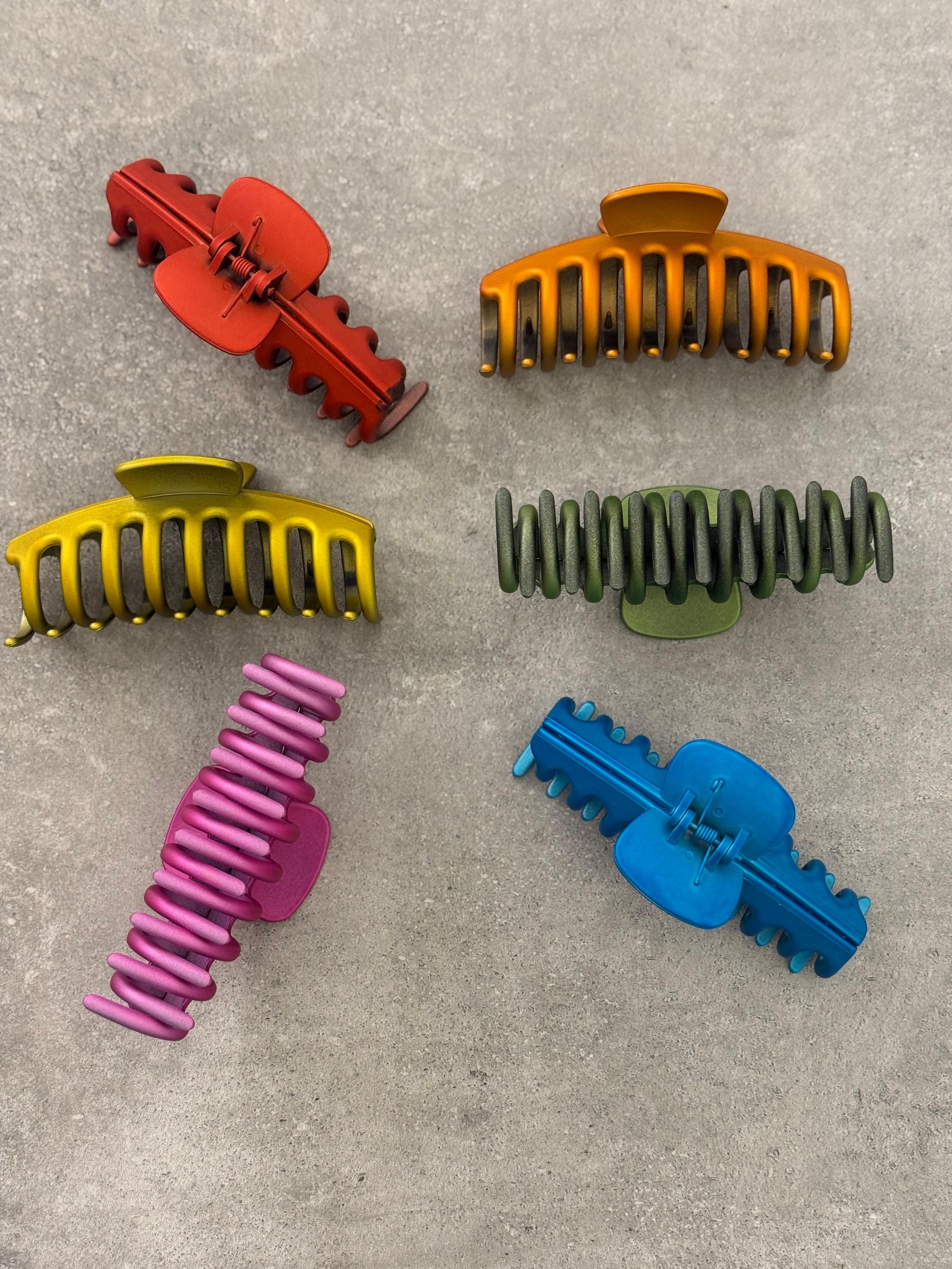 Canlı Renkli Kemik Kıskaç Toka