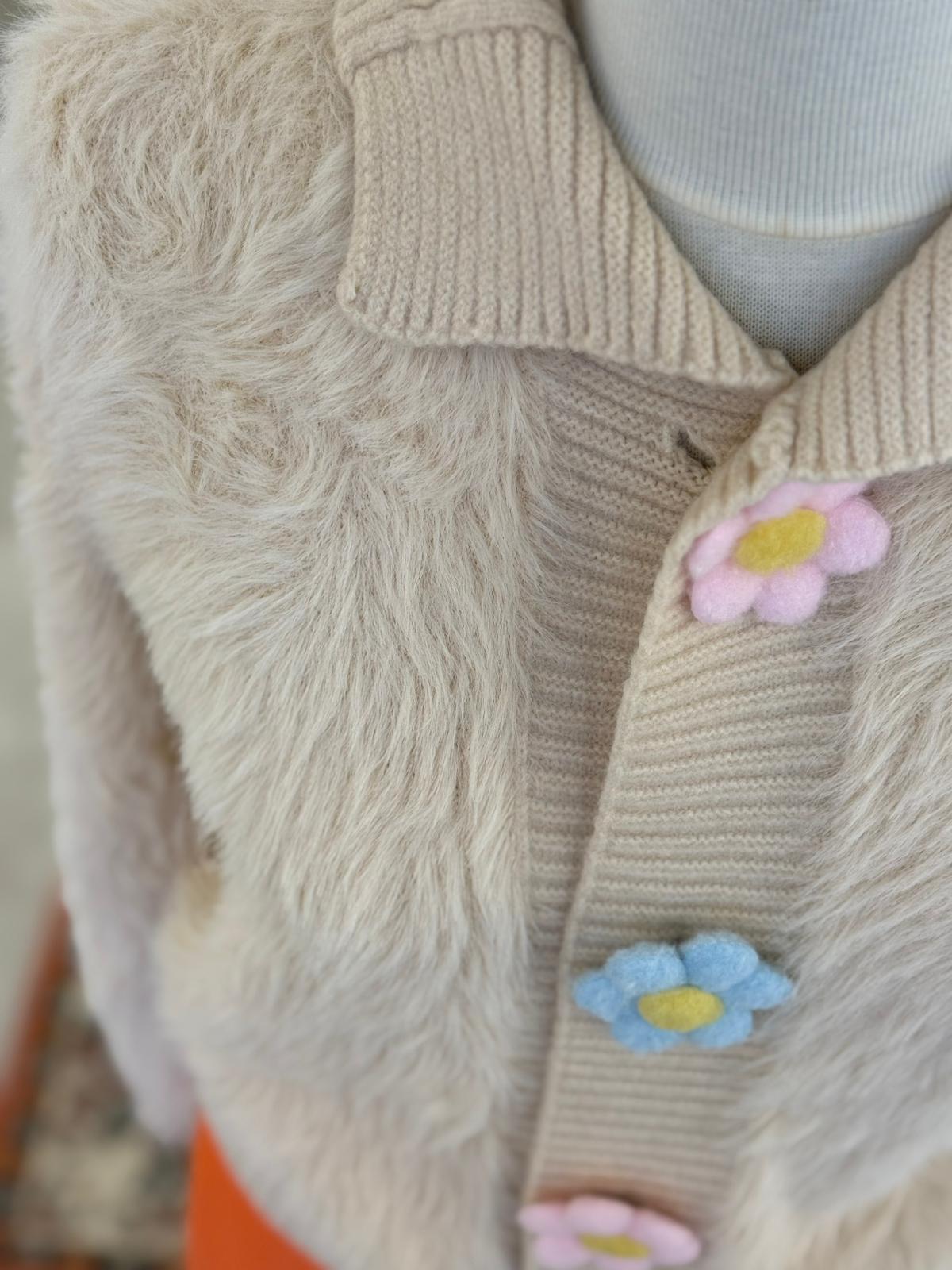 Papatya Düğme Detaylı Hırka 