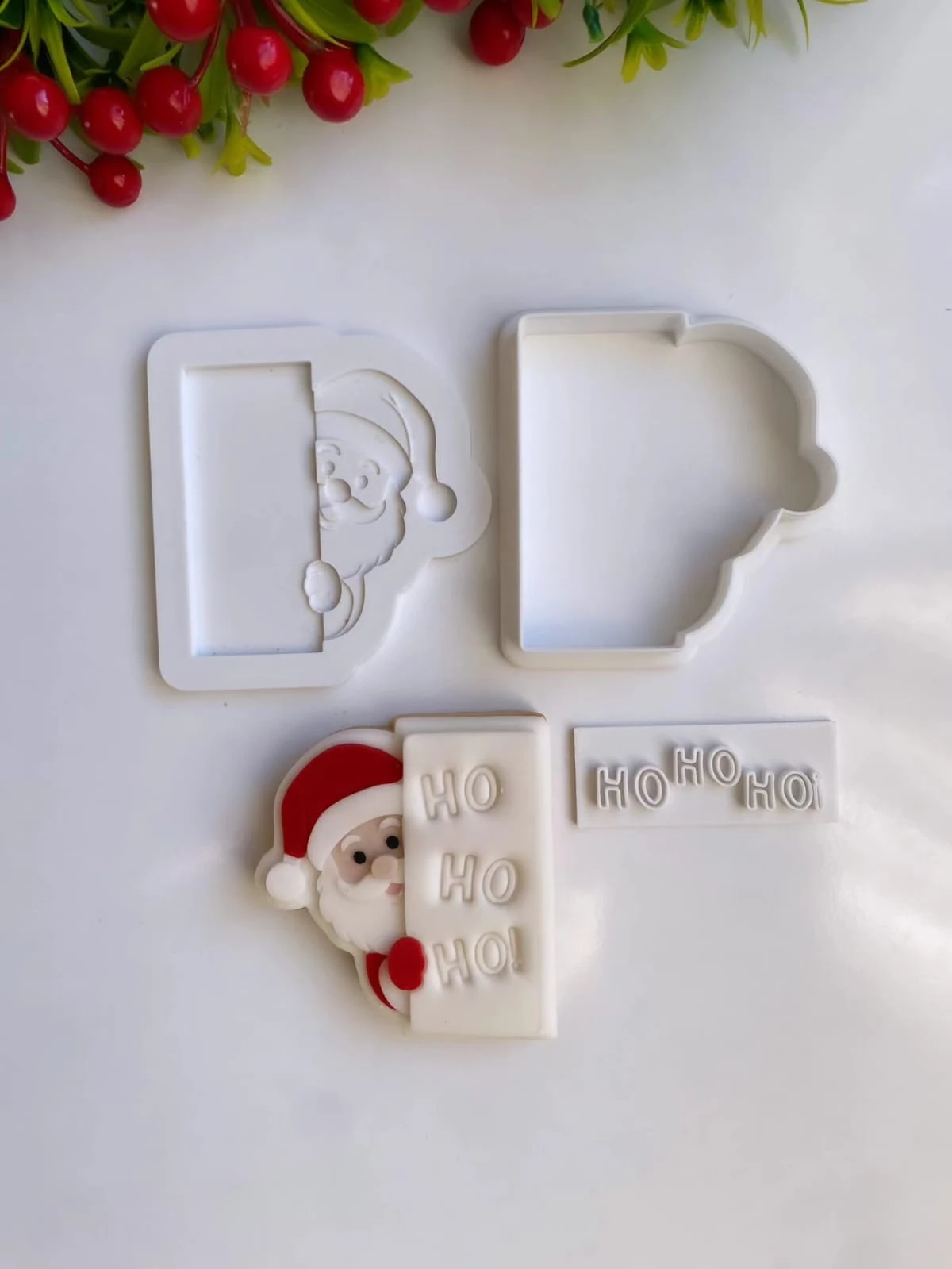 Yılbaşı 2026 Temalı Kurabiye Kalıbı Seti – Noel Baba, Geyik, Elf, Kardan Adam ve Penguen Figürleriyle Yeni Yılın En Tatlı Hali