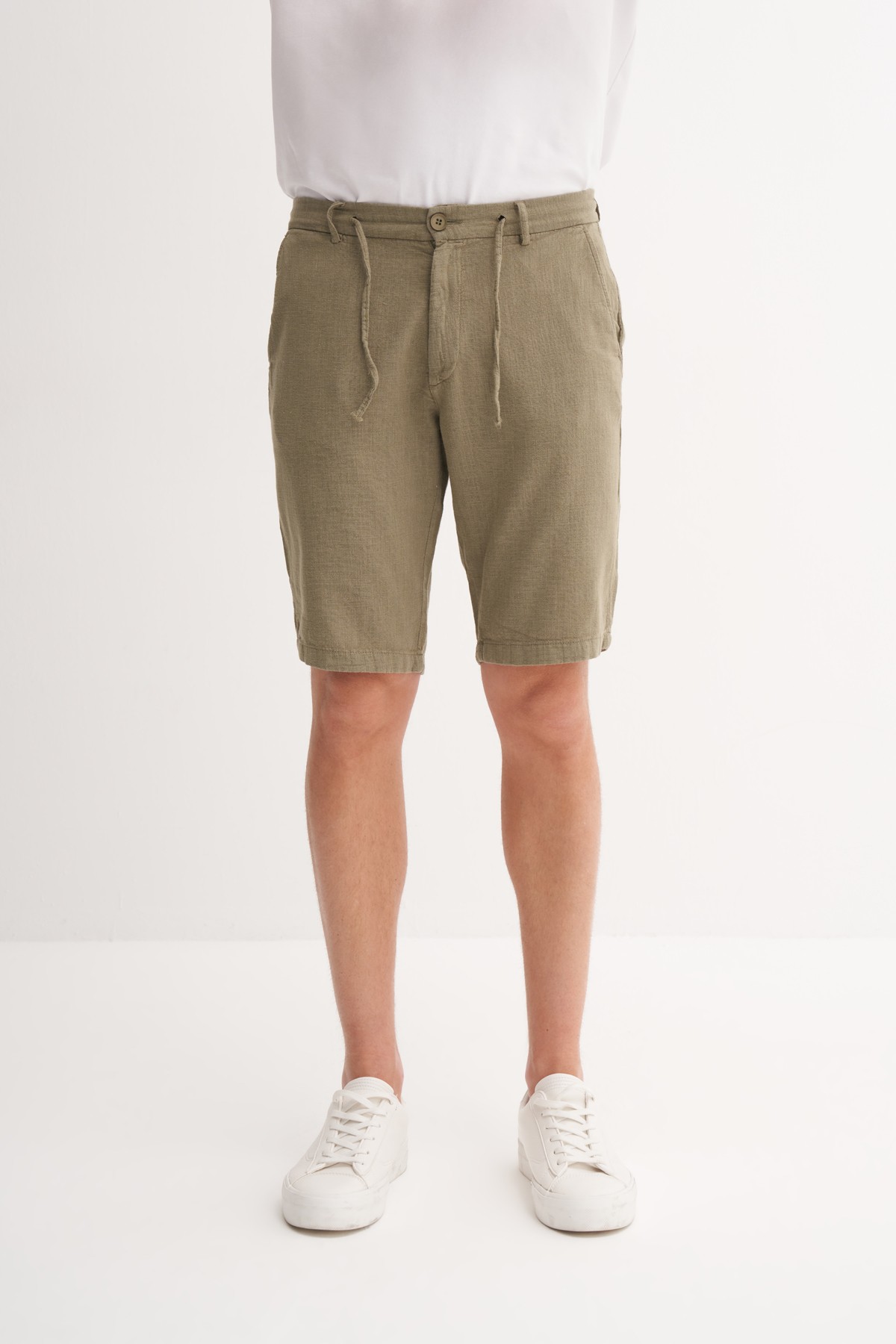 Slim Fit Dar Paça Keten Bermuda Şort 6108 - HAKİ