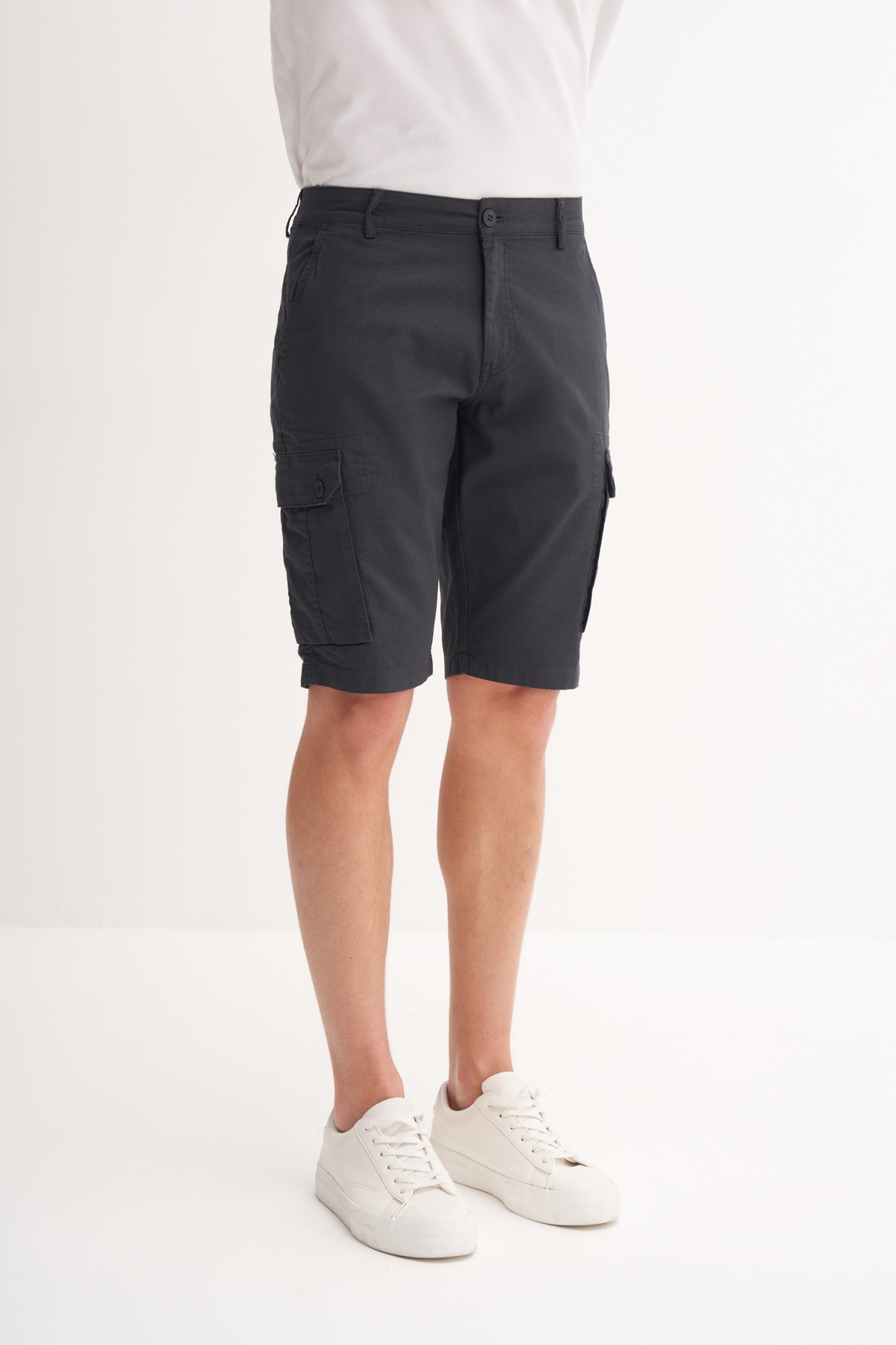 CAZ 6143 KARGO BERMUDA