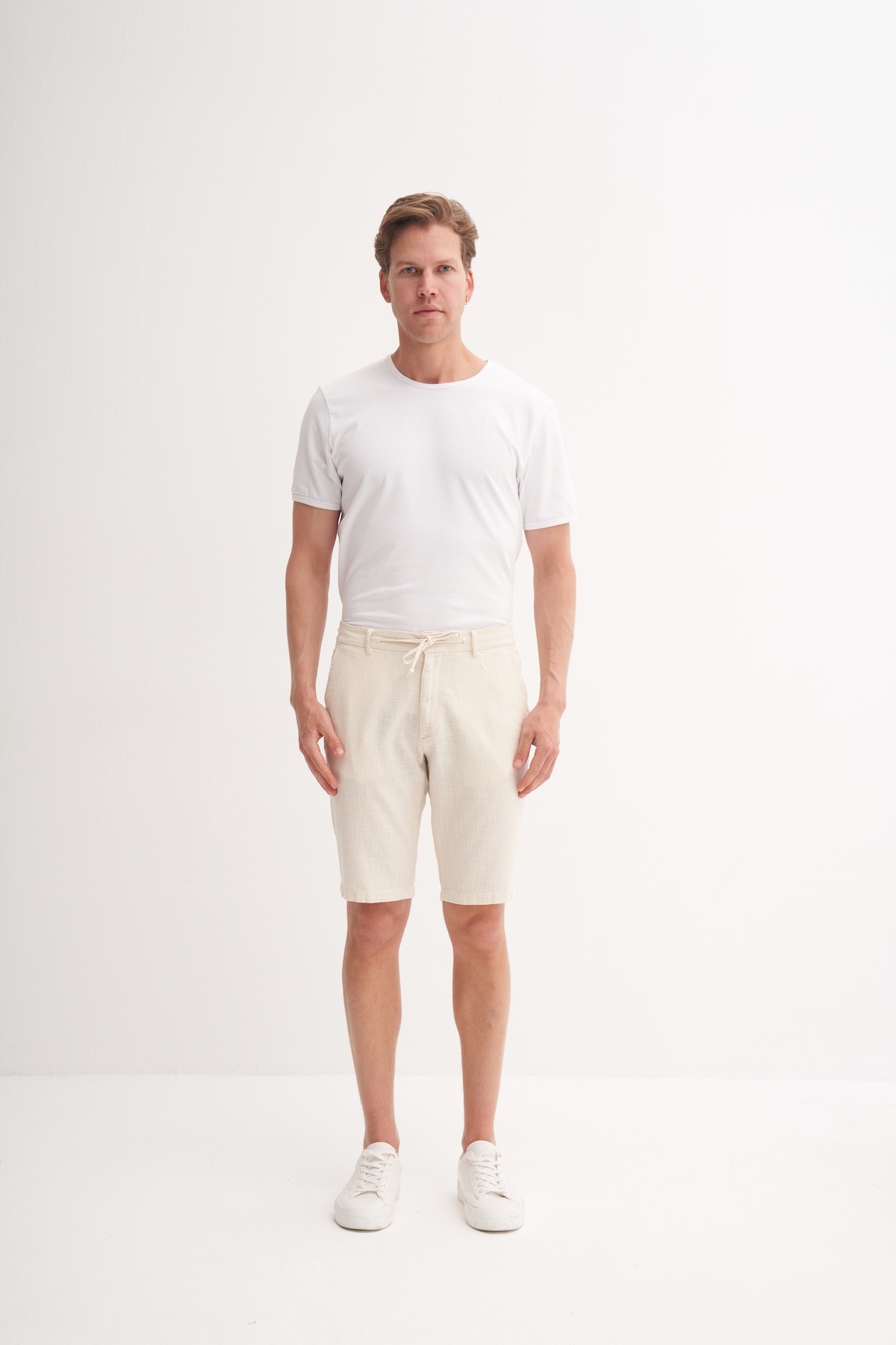 Slim Fit Dar Paça Keten Bermuda Şort 6108 - BEJ