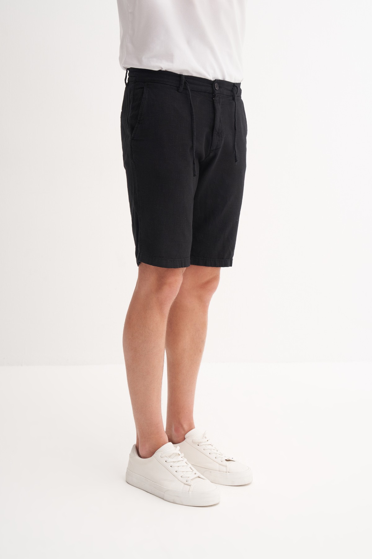 Slim Fit Dar Paça Keten Bermuda Şort 6108 - SİYAH