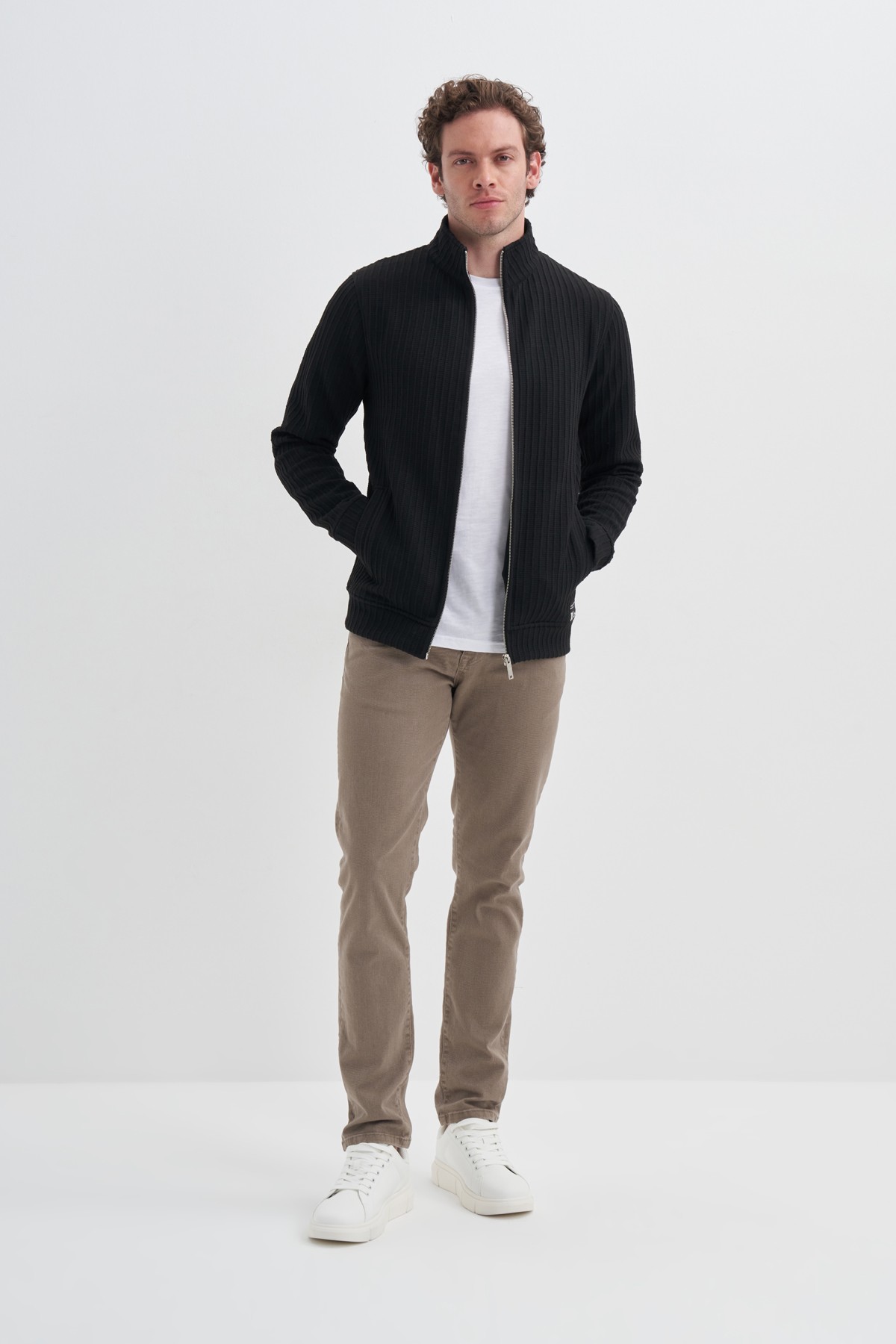 CAZ 5033  SWEAT HIRKA