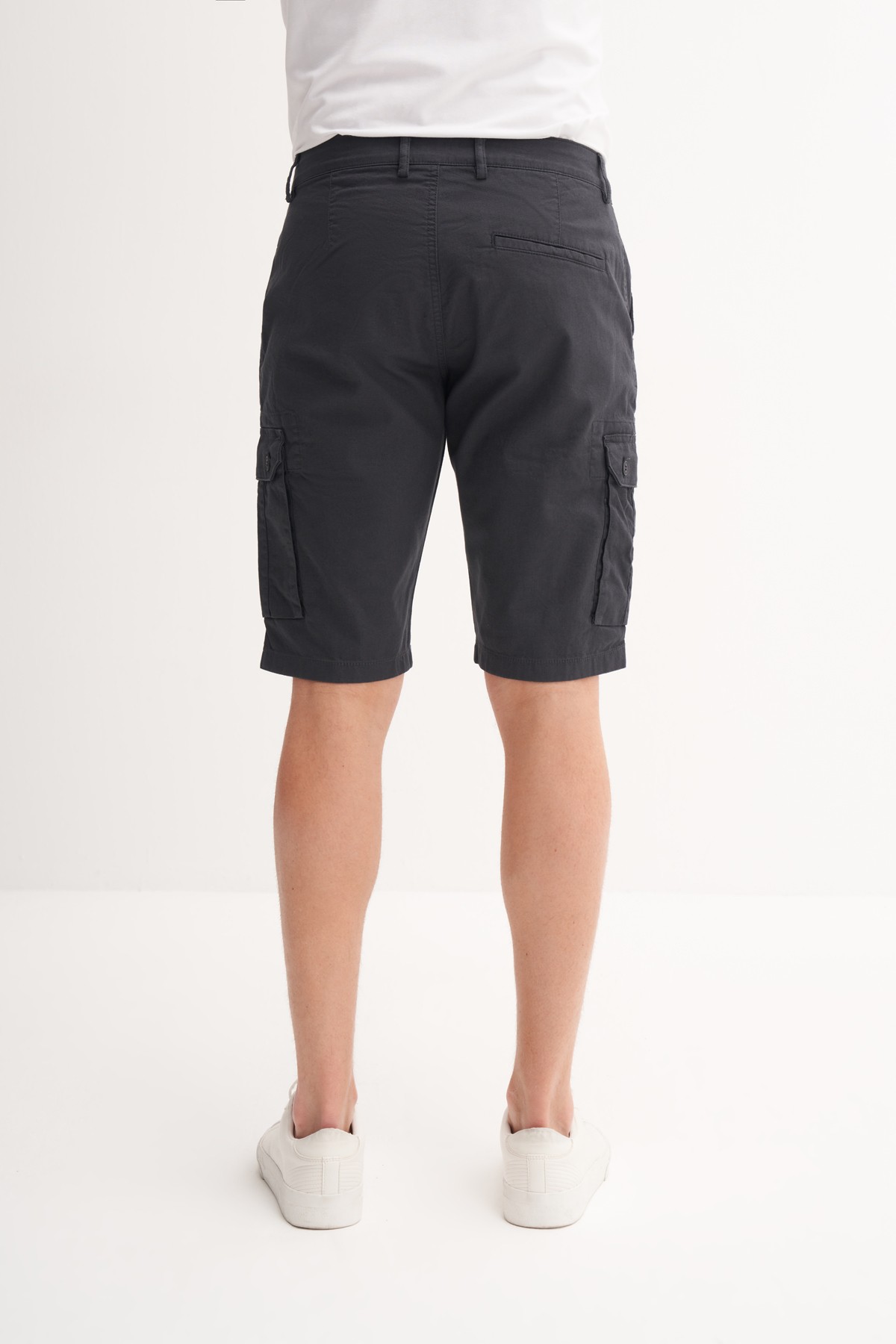 CAZ 6143 KARGO BERMUDA