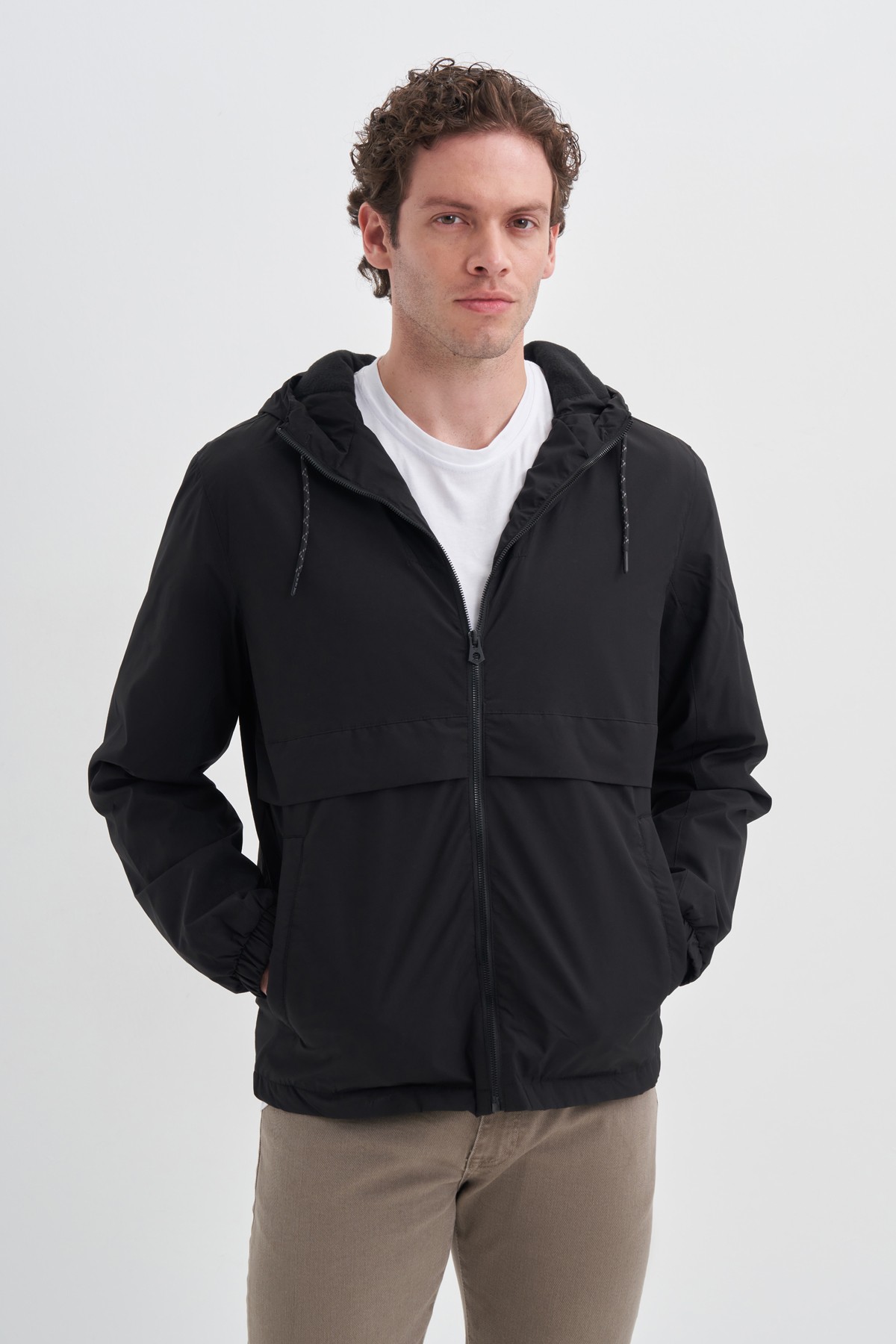 CAZ 1011 BASIC MONT