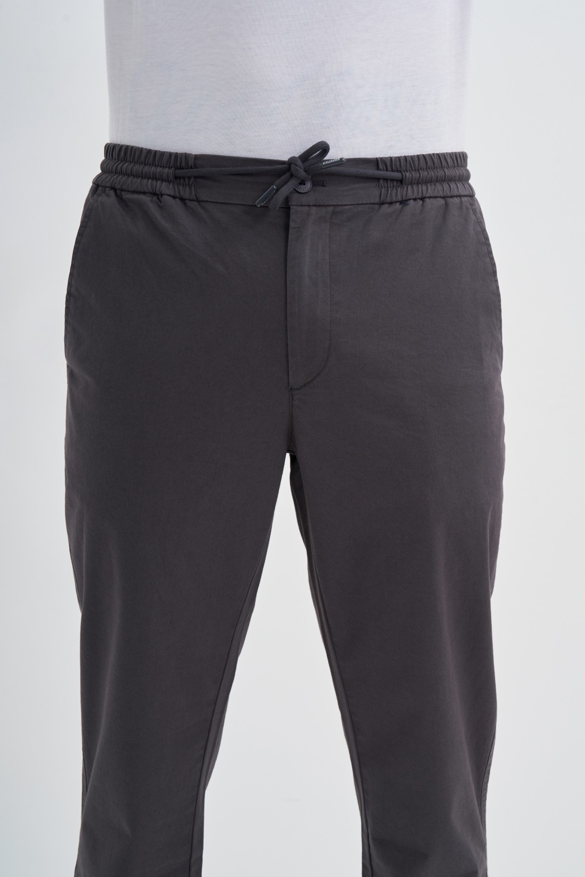 CAZ 0004 JOGGER PANTOLON