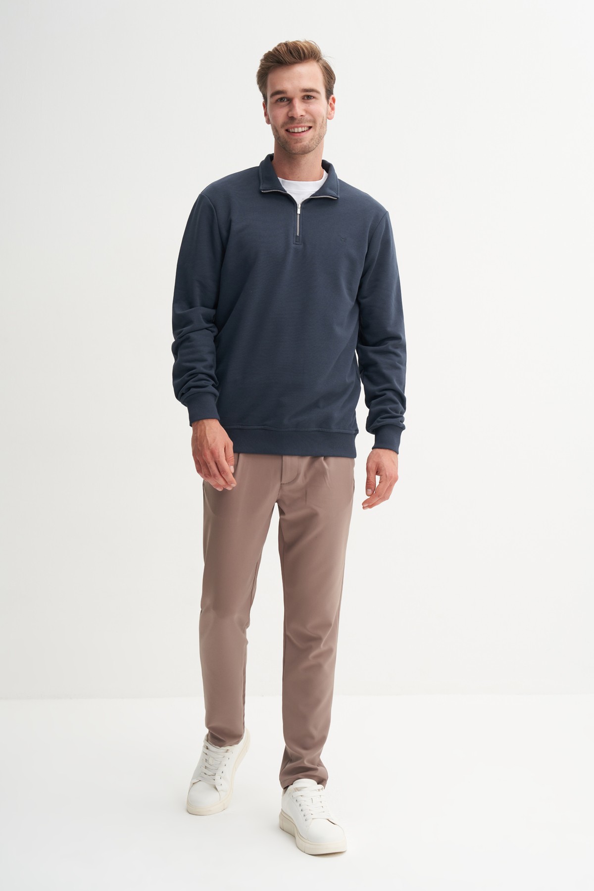 CAZ 53470 DİK YK. SWEAT