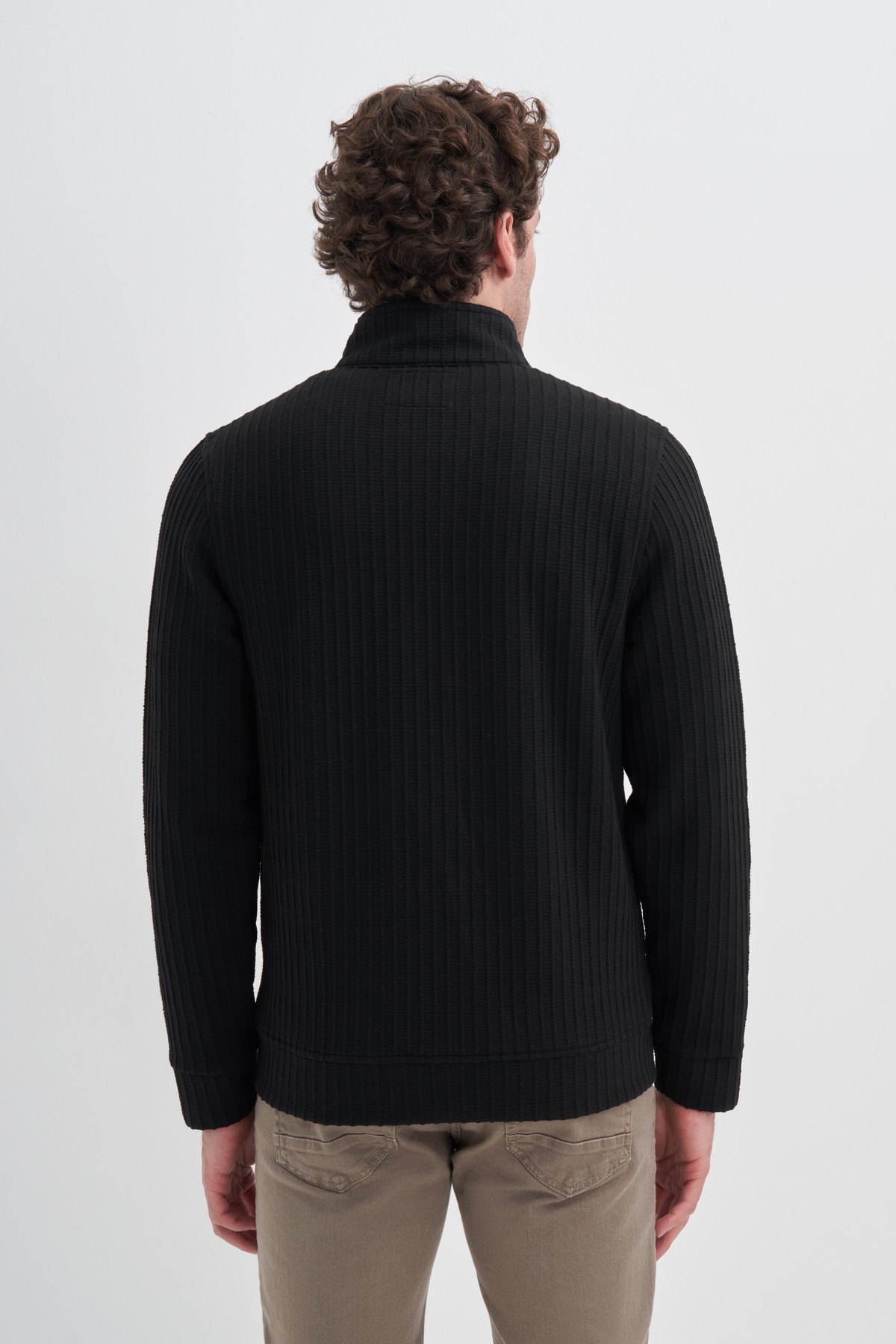 CAZ 5033  SWEAT HIRKA