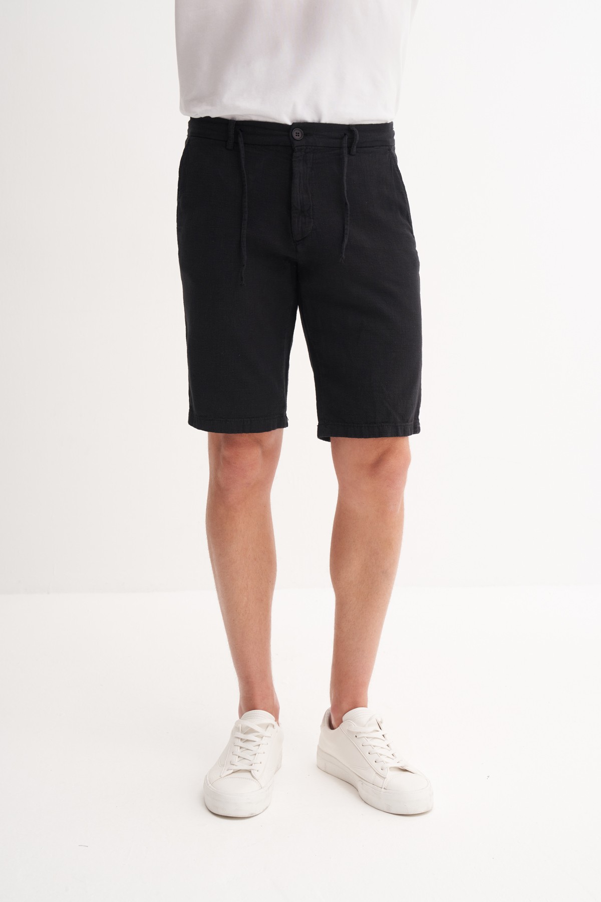 Slim Fit Dar Paça Keten Bermuda Şort 6108 - SİYAH