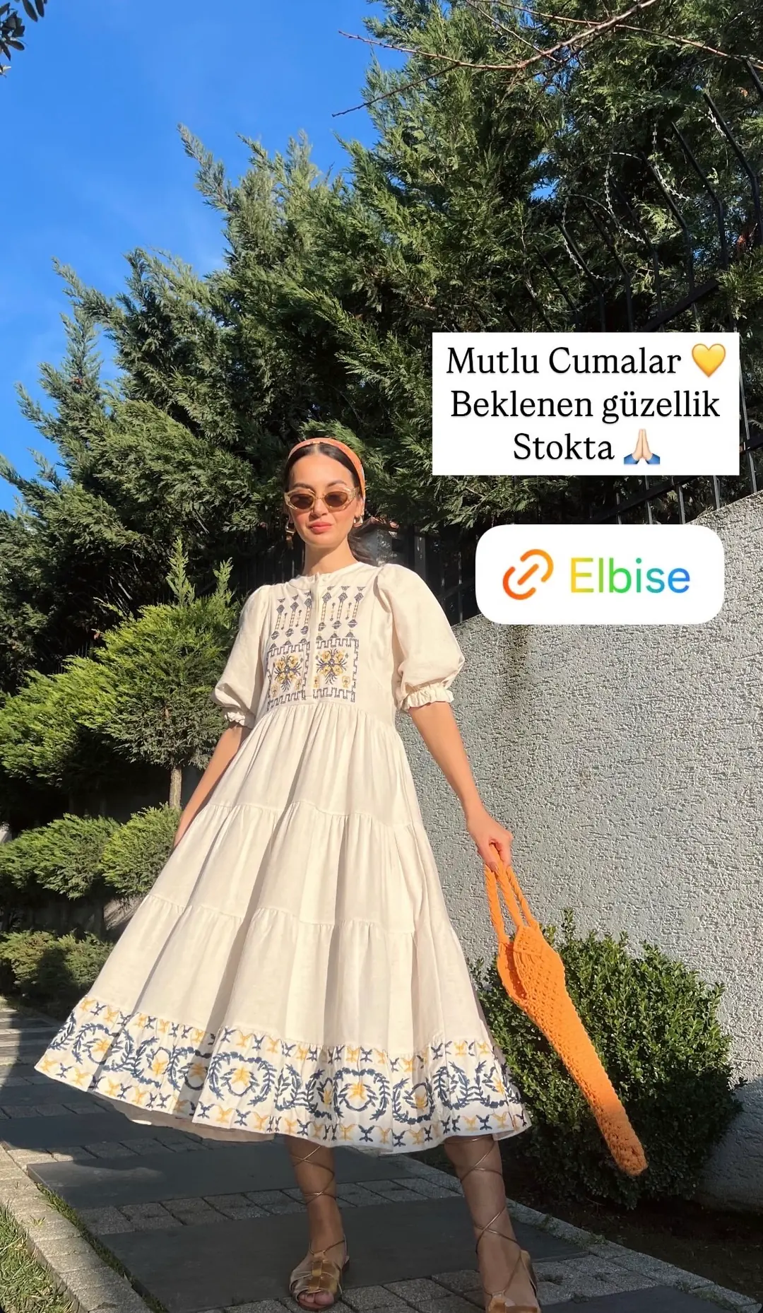 Nakış İşlemeli Midi Elbise