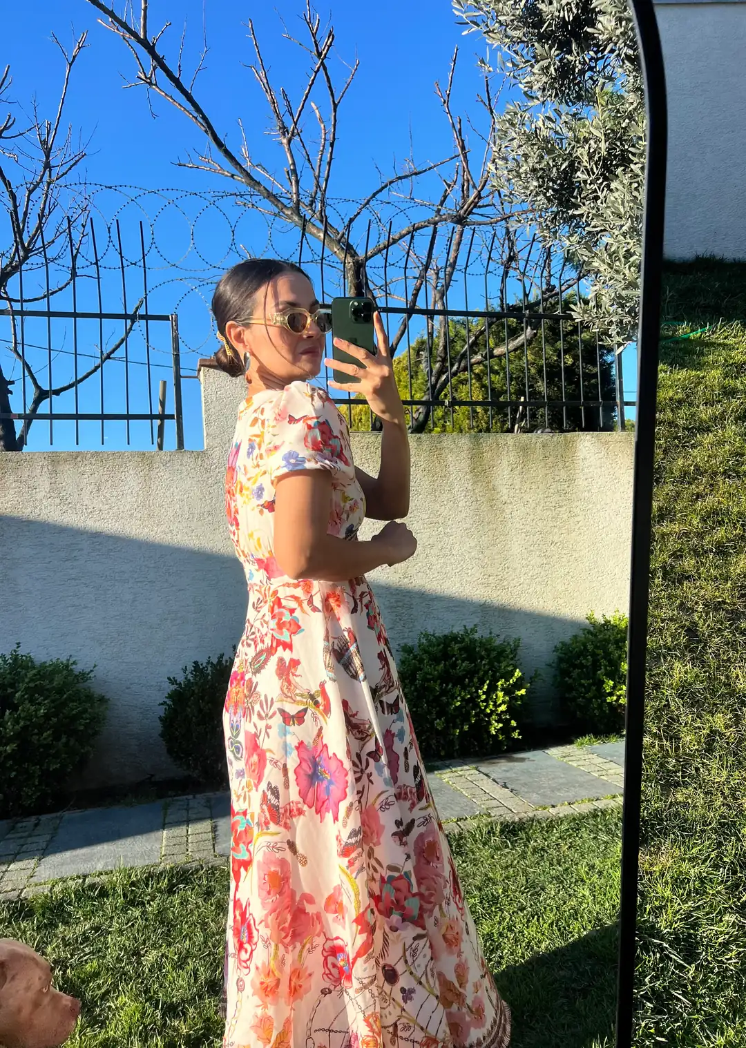 V Yaka Floral Elbise-Ekru(ÖN SiPARİŞ BAYRAM SONRASI KARGO)