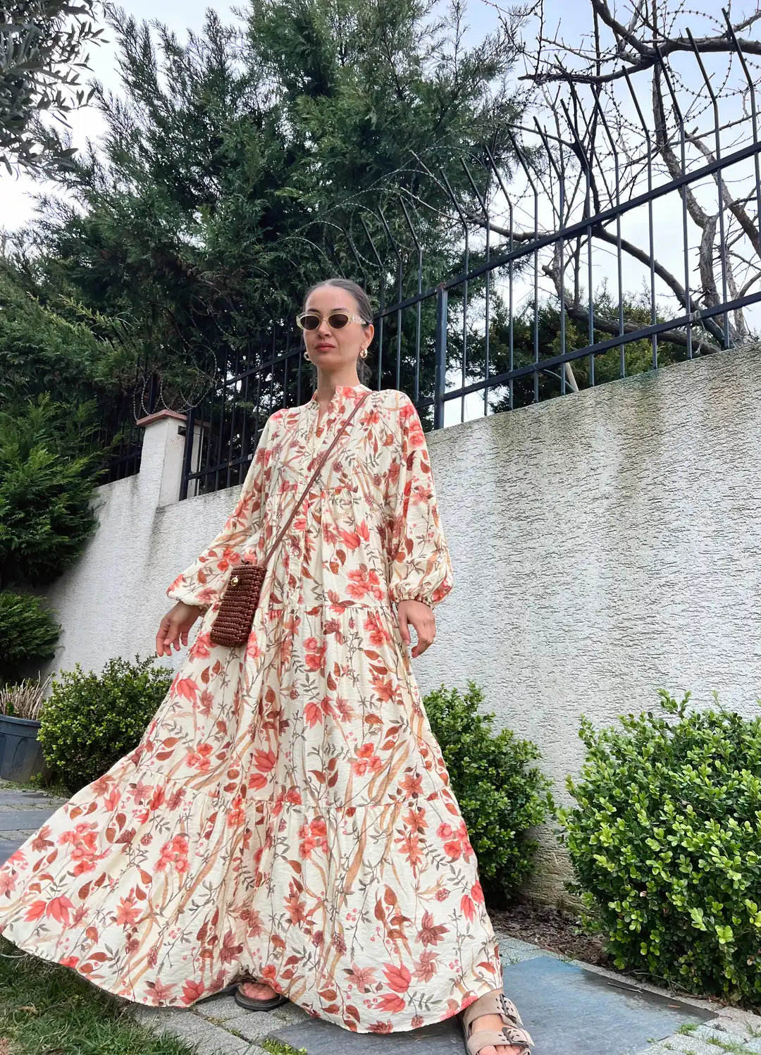 Sarmaşık Desen Katleya Model Elbise-Ekru