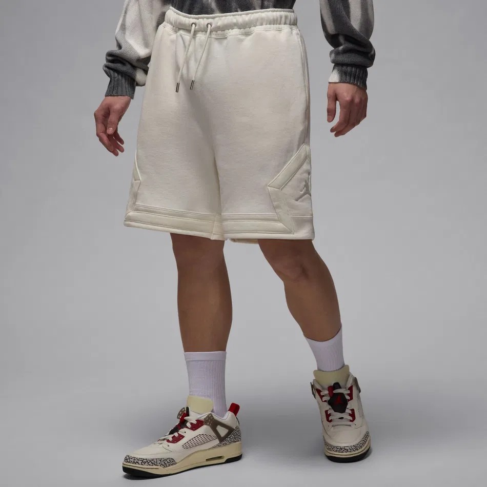 Jordan Flight Fleece Diamond Short Erkek Bej Şort