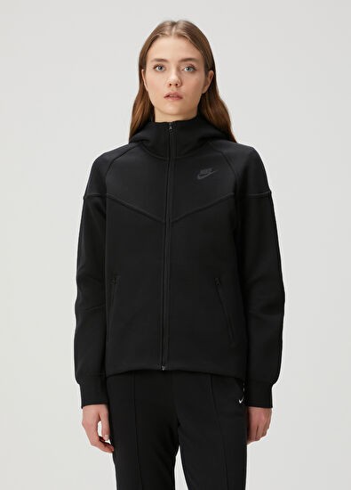 Kadın Tech Fleece Windrunner Siyah Takım