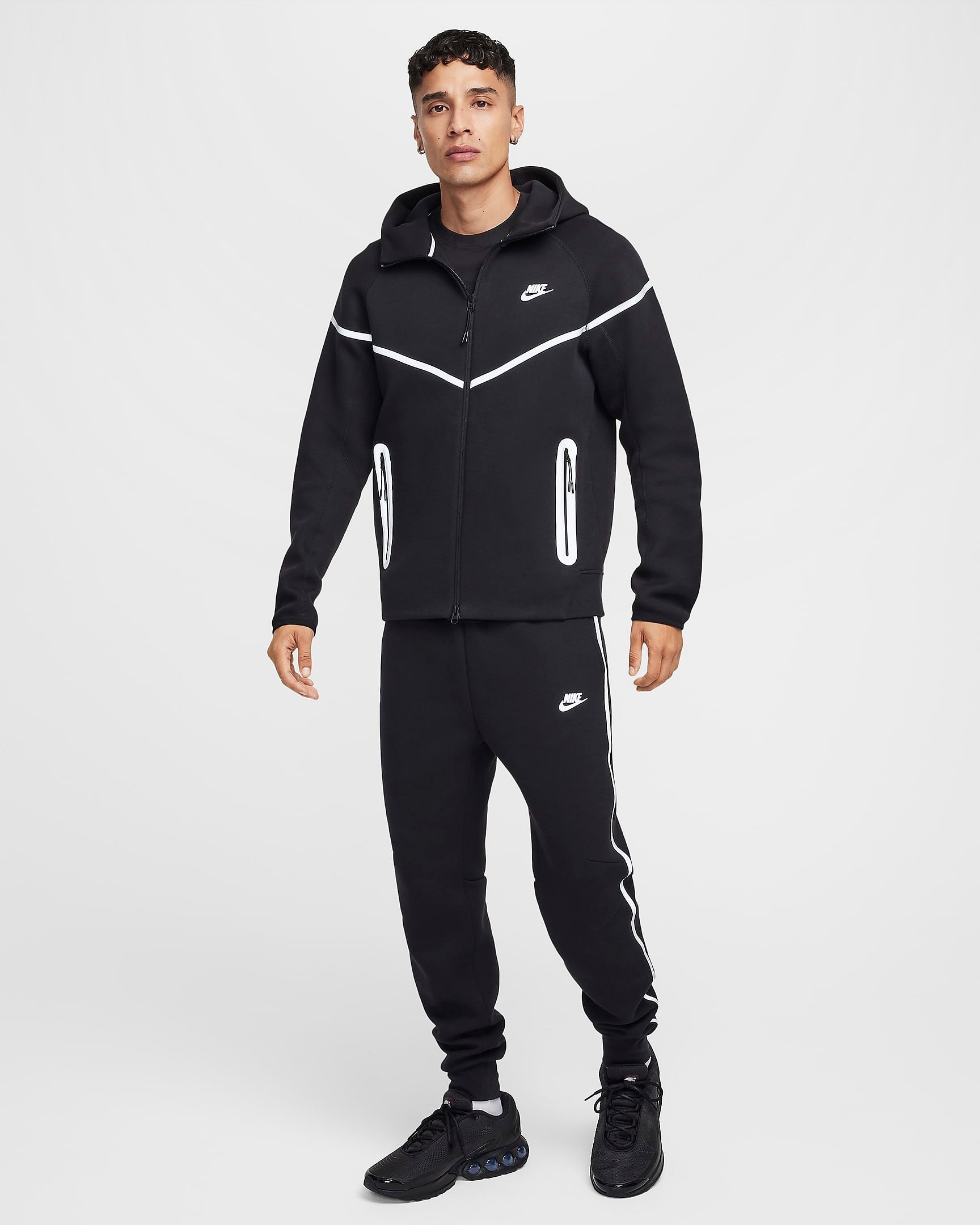 Tech Fleece Yansıtıcı Eşofman Takımı