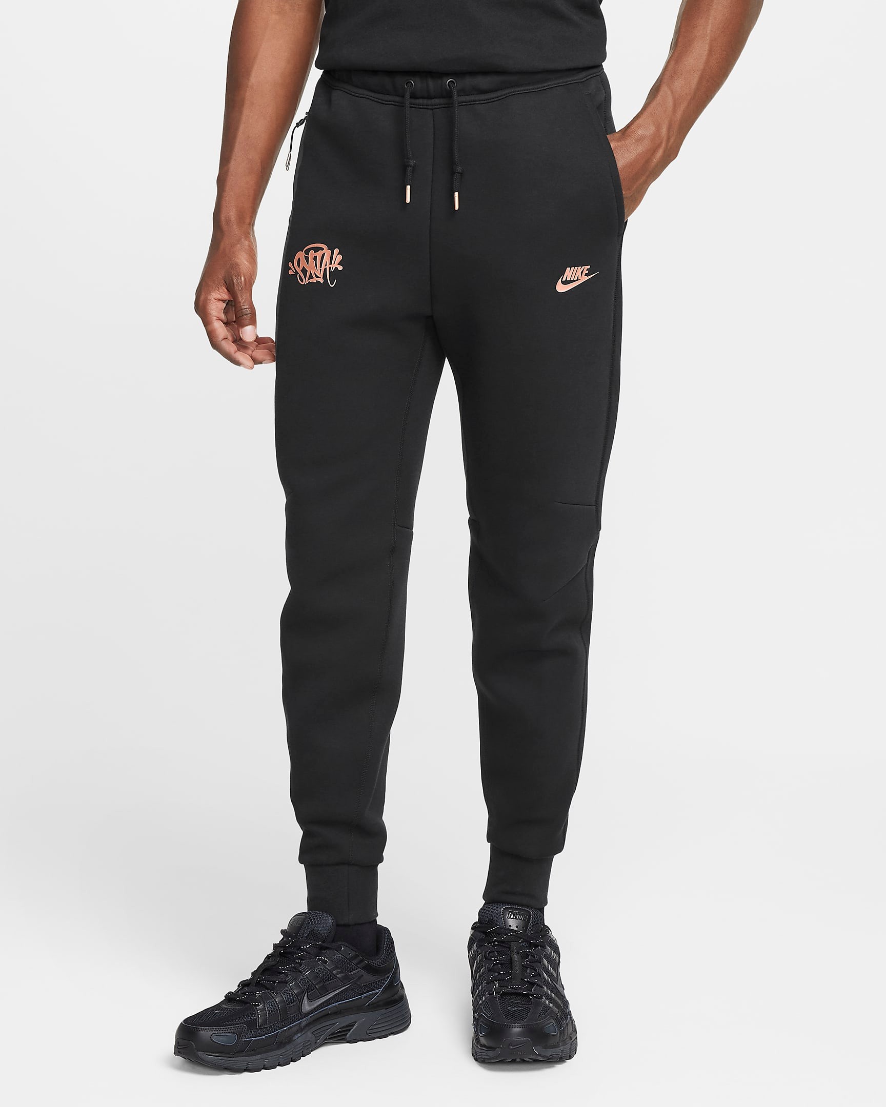 Tech Fleece x Central Cee Eşofman Altı
