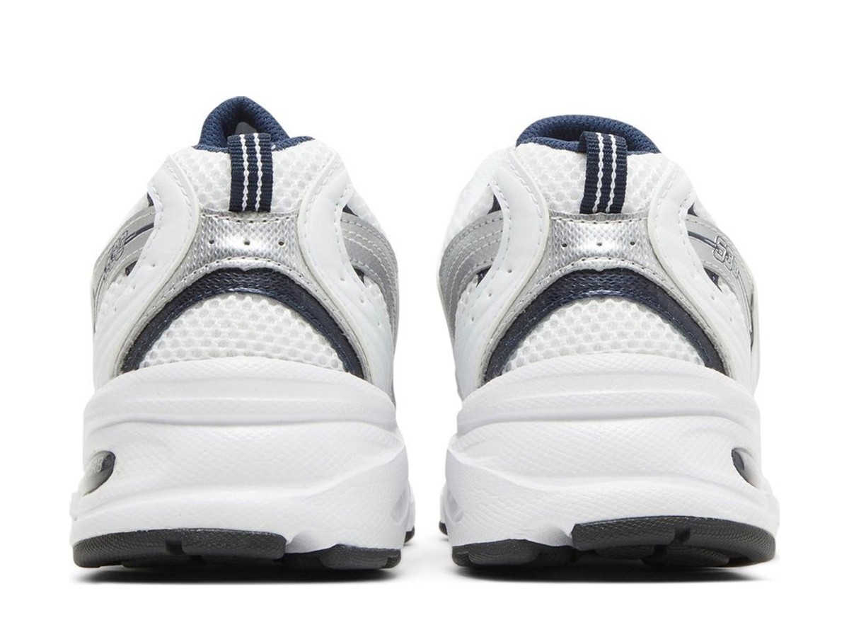 New Balance 530 White Silver Navy