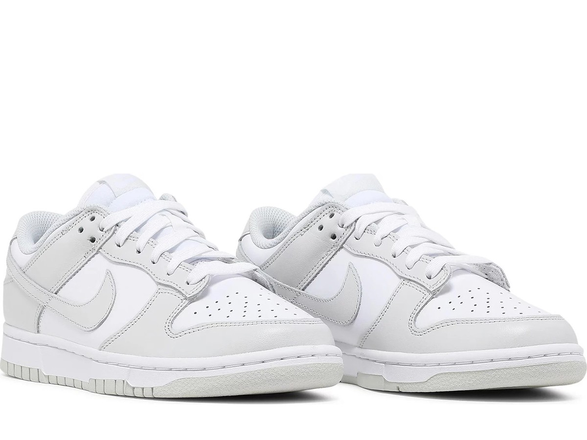 Dunk Low Photon Dust Wmns