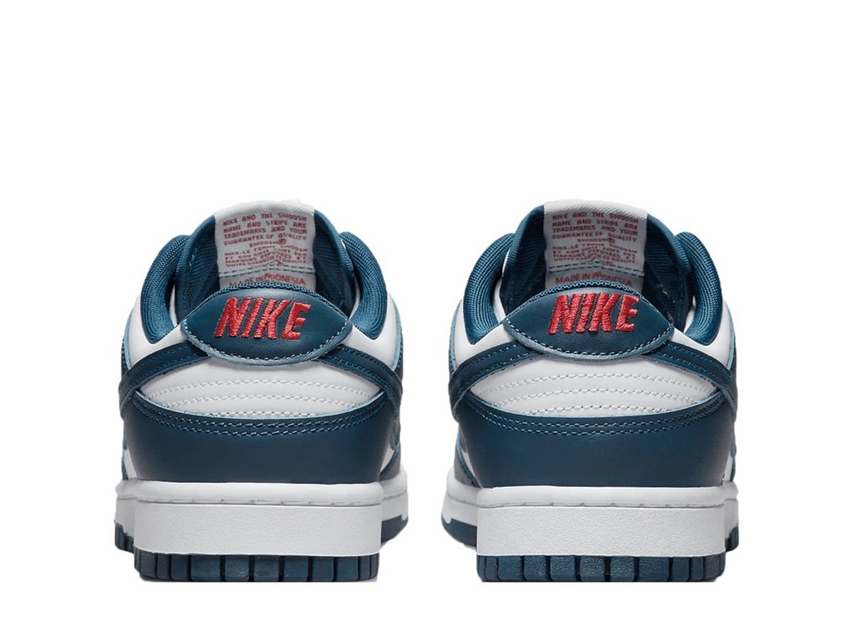 Dunk Low Valerian Blue