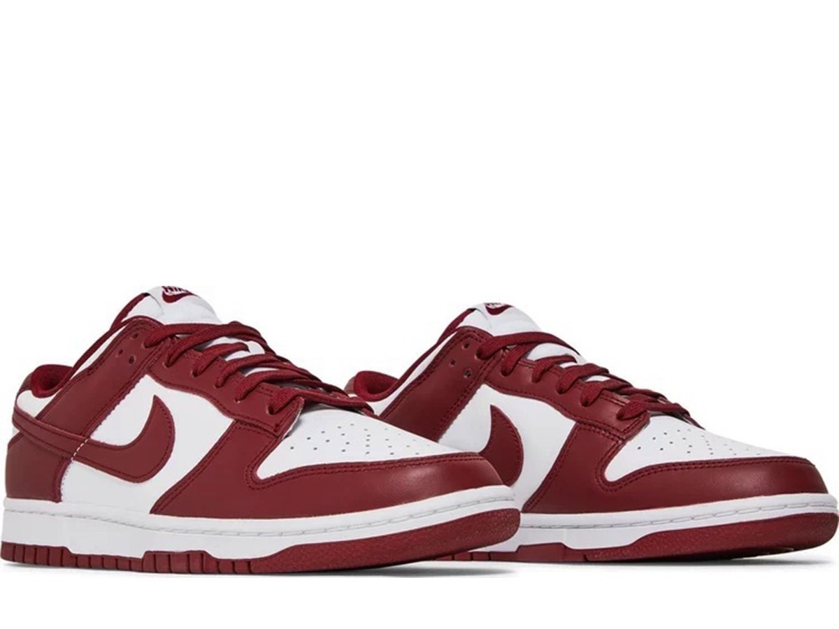 Dunk Low Team Red