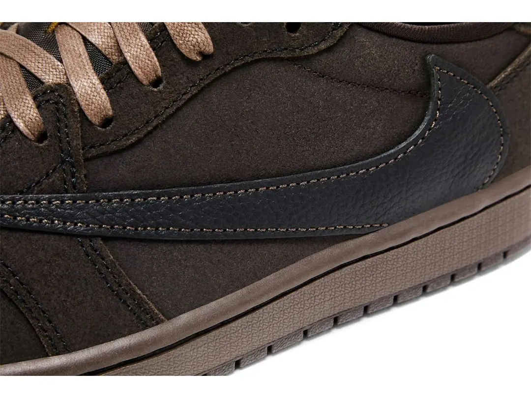 sneakers-travis-scott-x-air-
