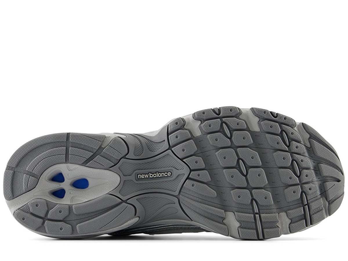 New Balance 530 Silver Metallic Raincloud