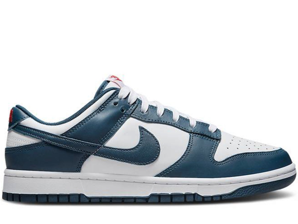 Dunk Low Valerian Blue