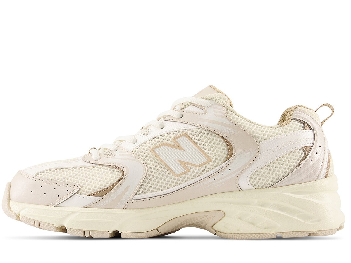 New Balance 530 Beige
