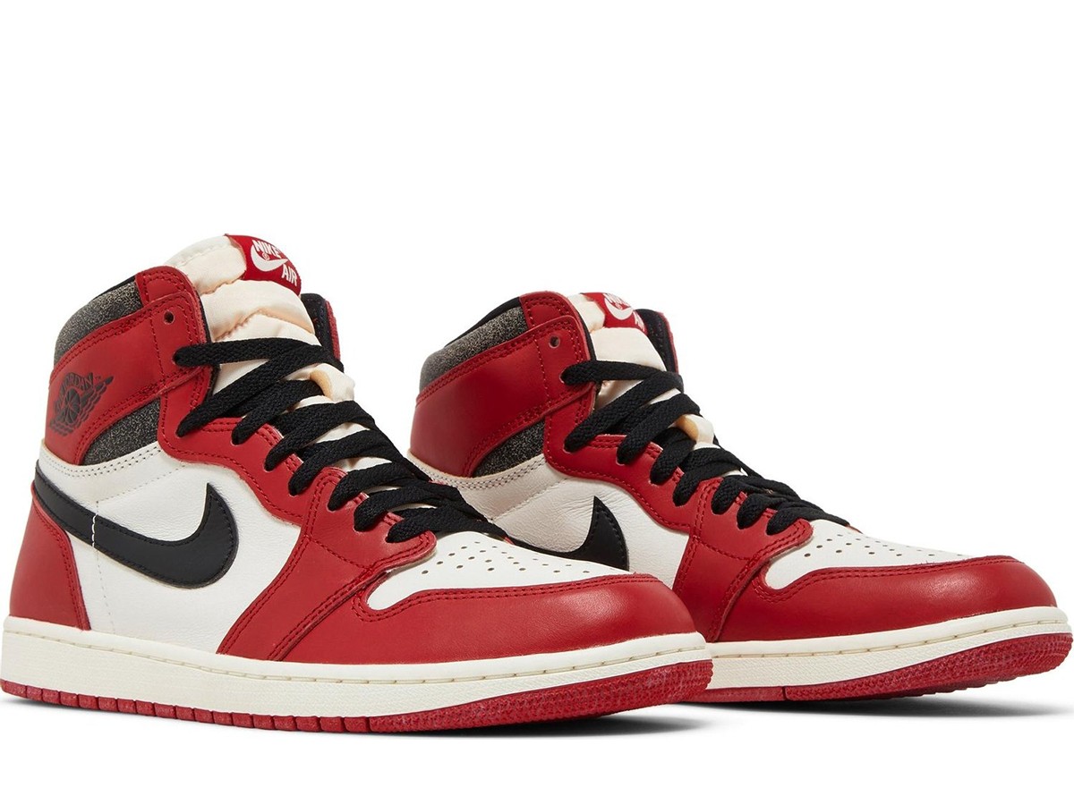 Air Jordan 1 Retro High OG Chicago Lost and Found