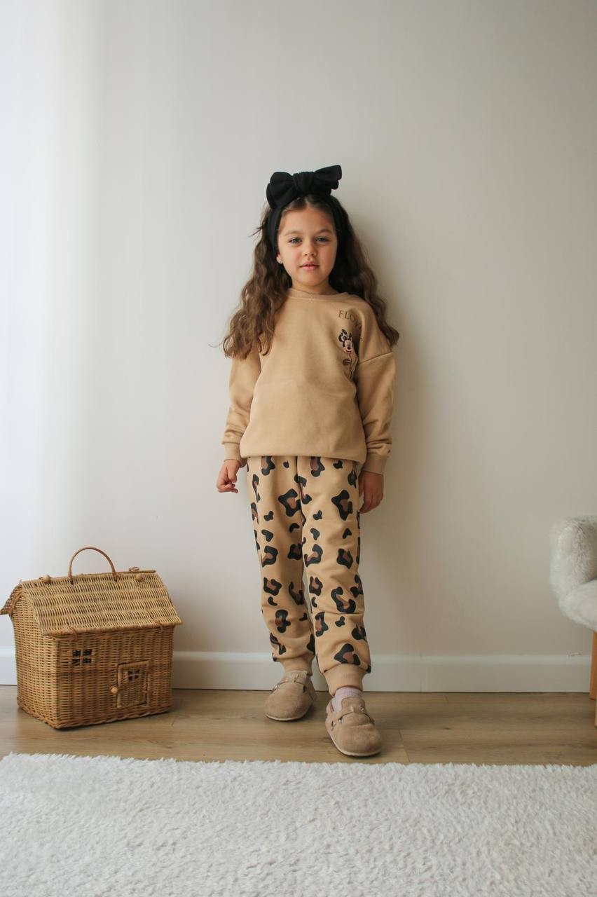 Leopar Temalı 3 iplik Takım
