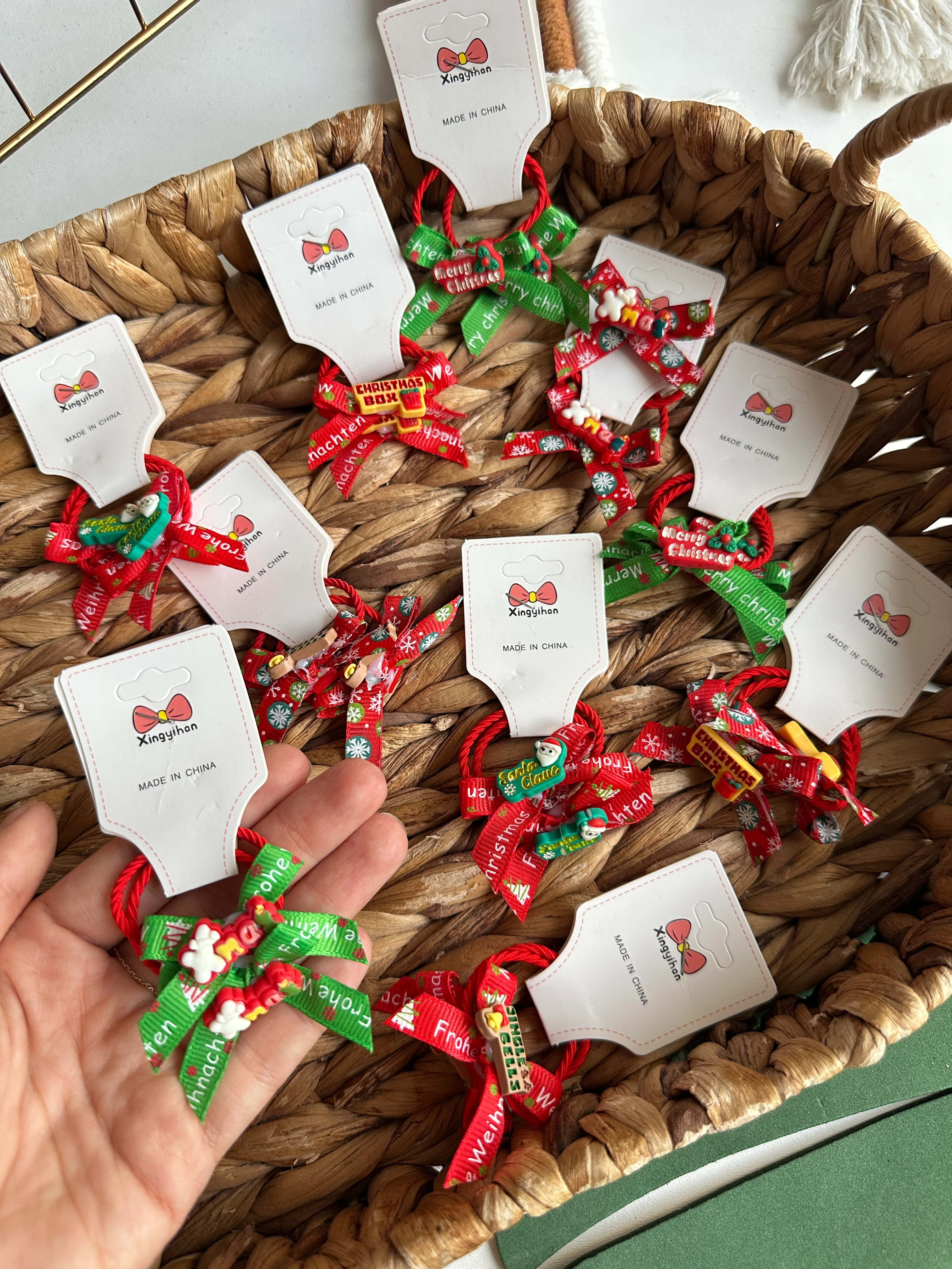 Lastikli Yılbaşı Çocuk Toka