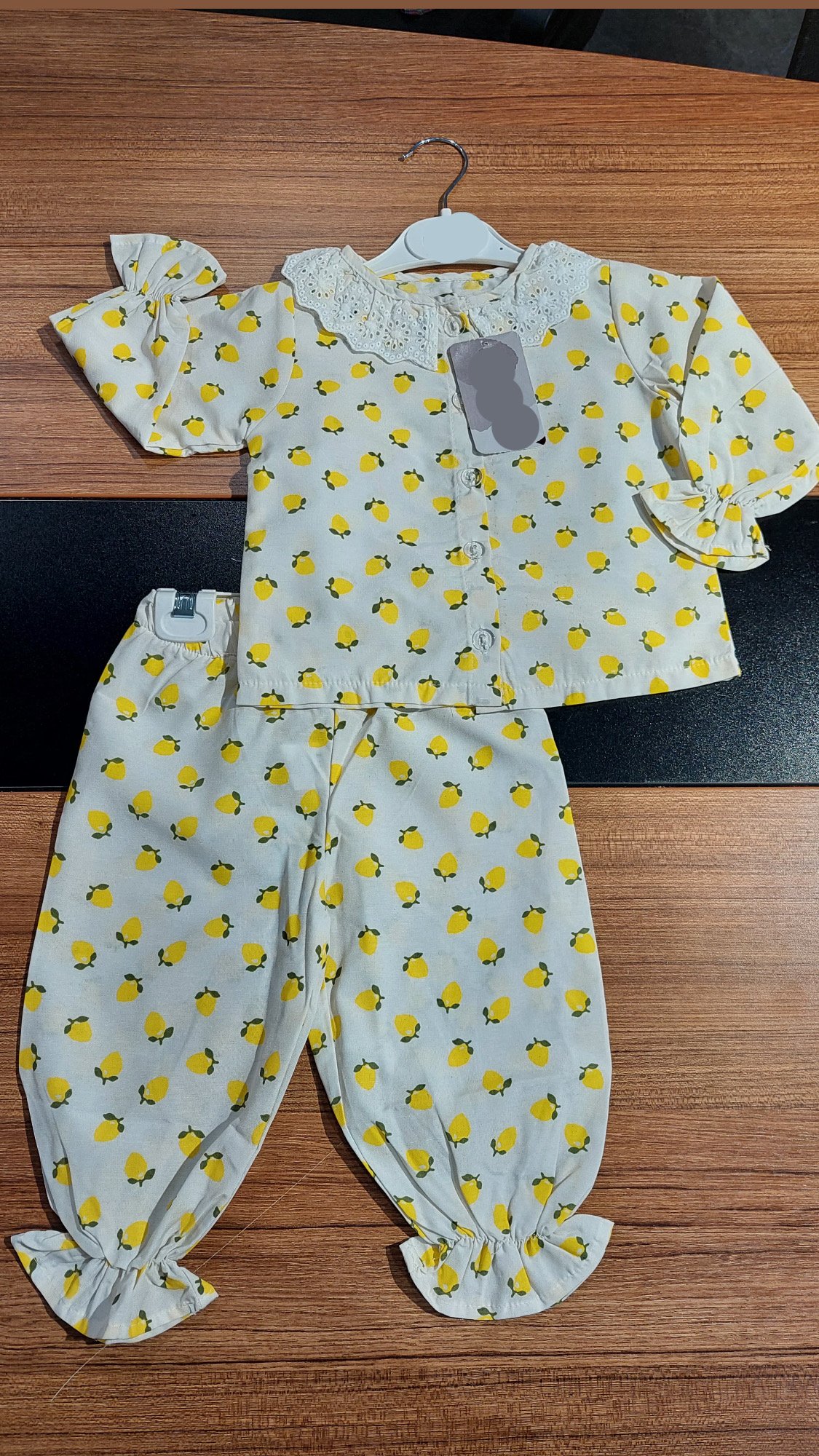 Fisto Detaylı Limon Desenli Pijama Takımı (OUTLET)