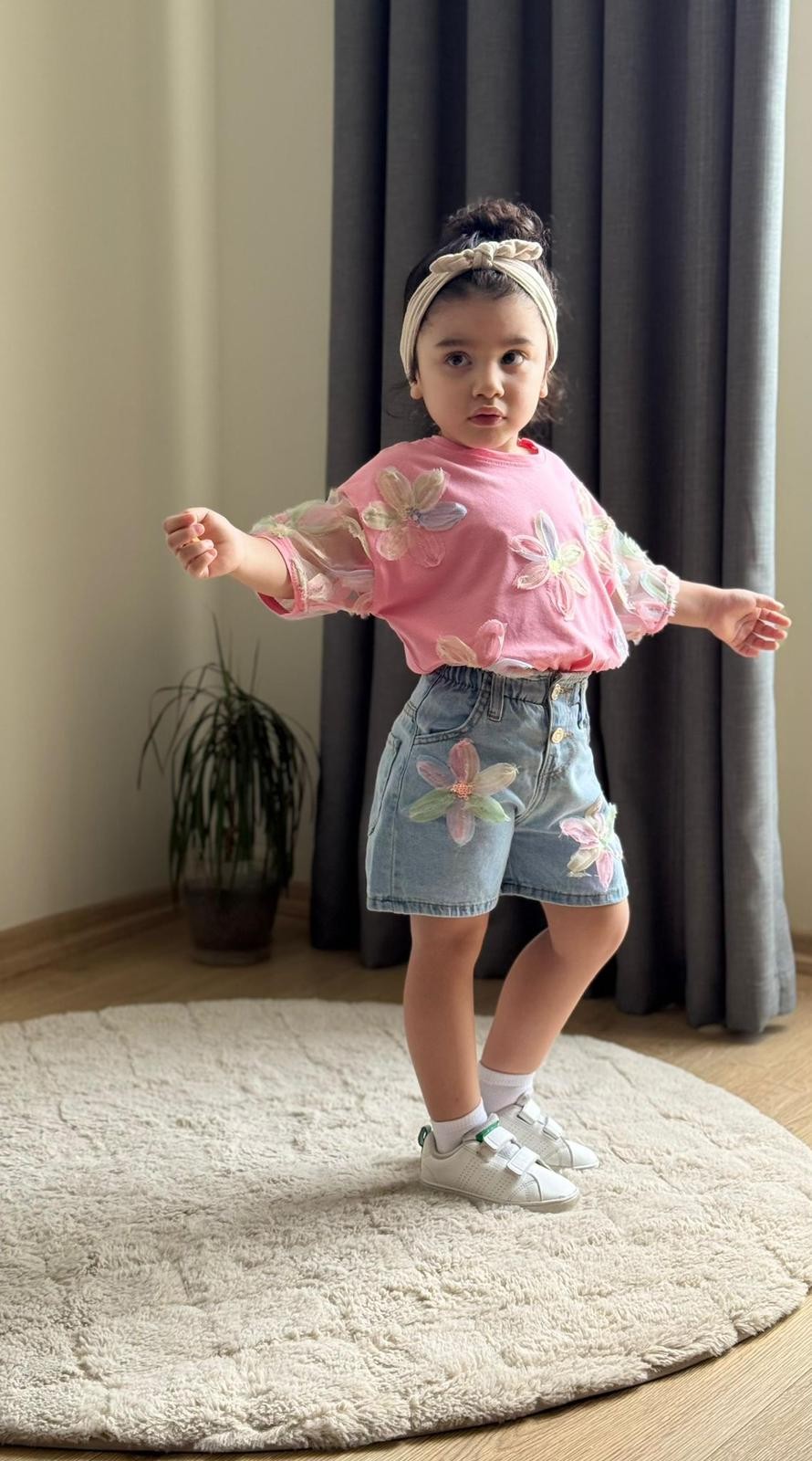 Tül Çiçekli Üst ve Kot Şort Takım PEMBE