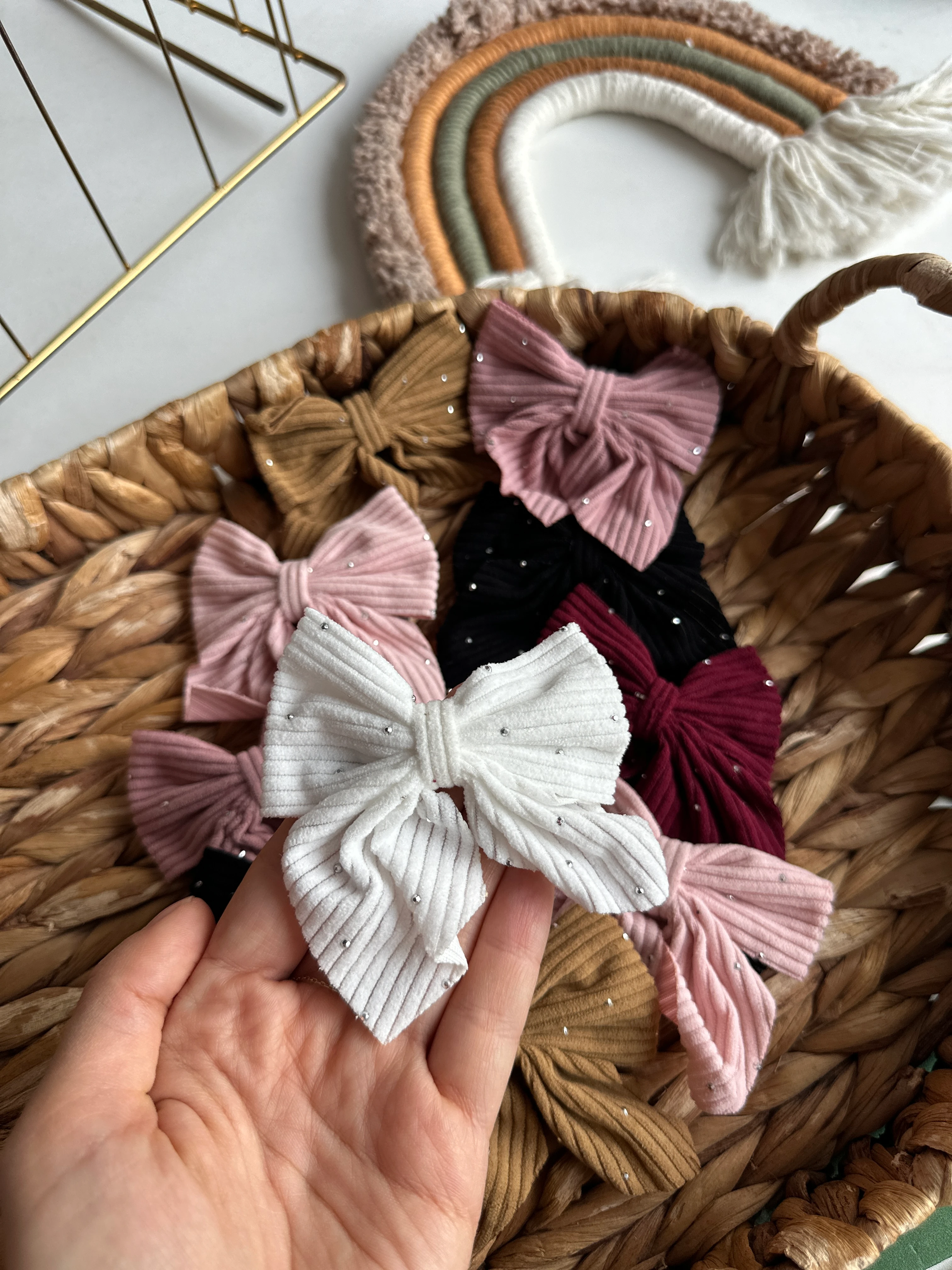 Taşlı Fitilli Kadife Pens Toka