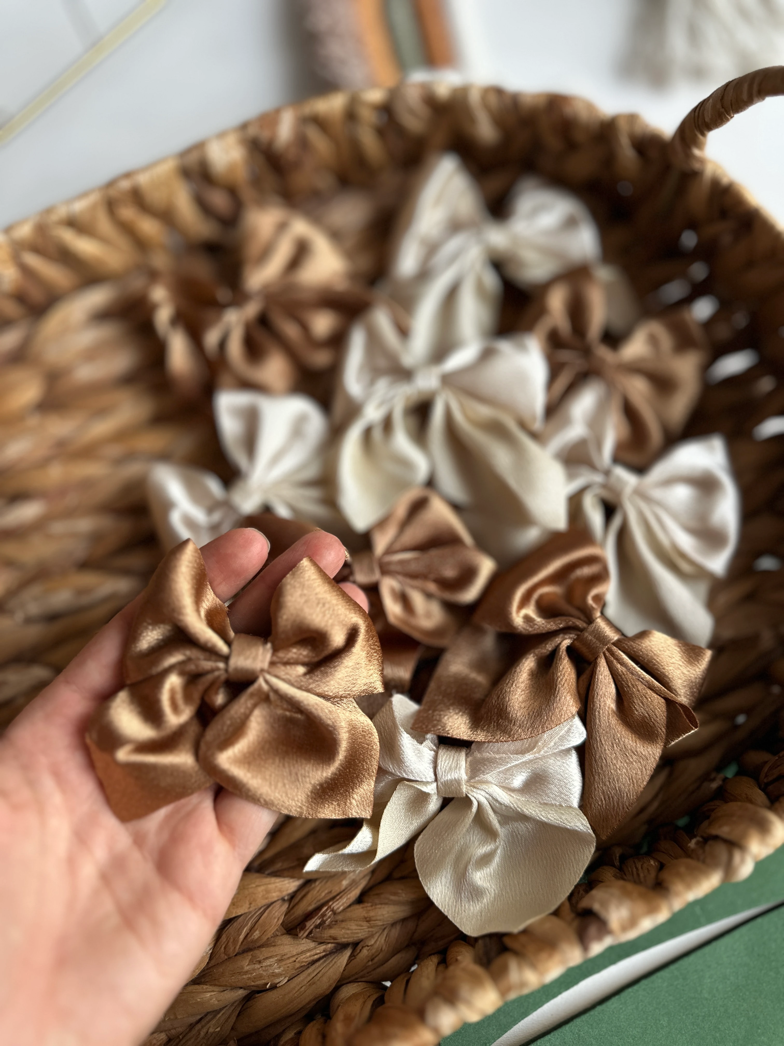 Saten Fiyonk Klips Toka