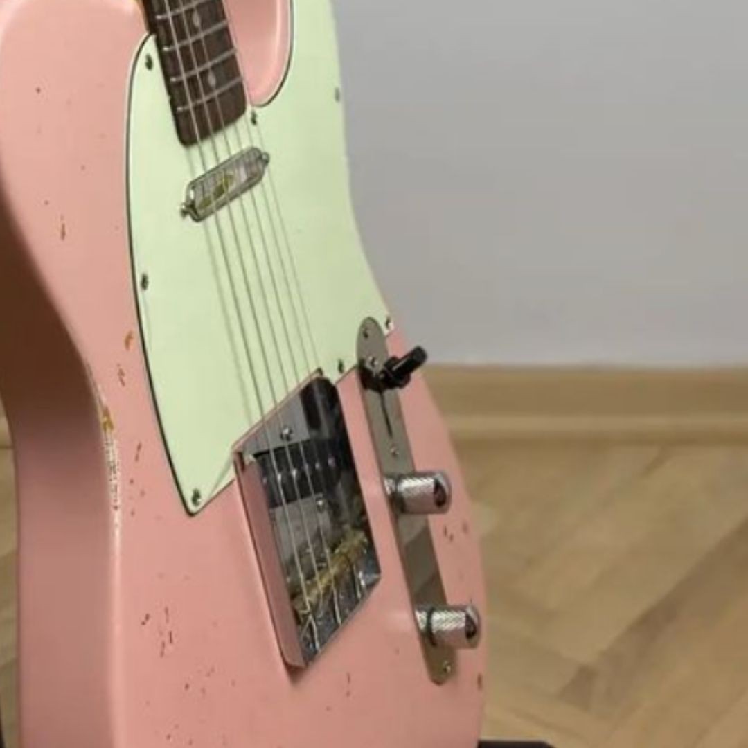 MAG SHELL PINK TELECASTER (*)