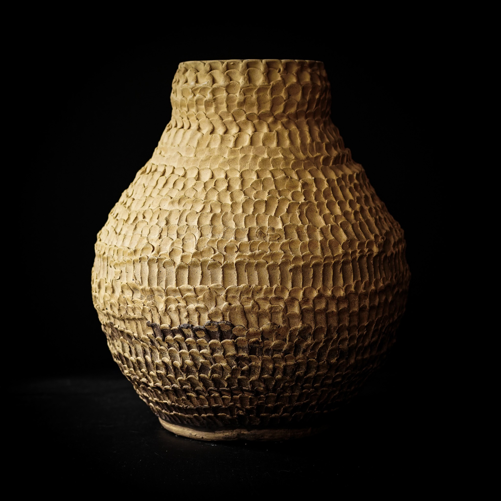 Kum Sarısı Stoneware Vazo