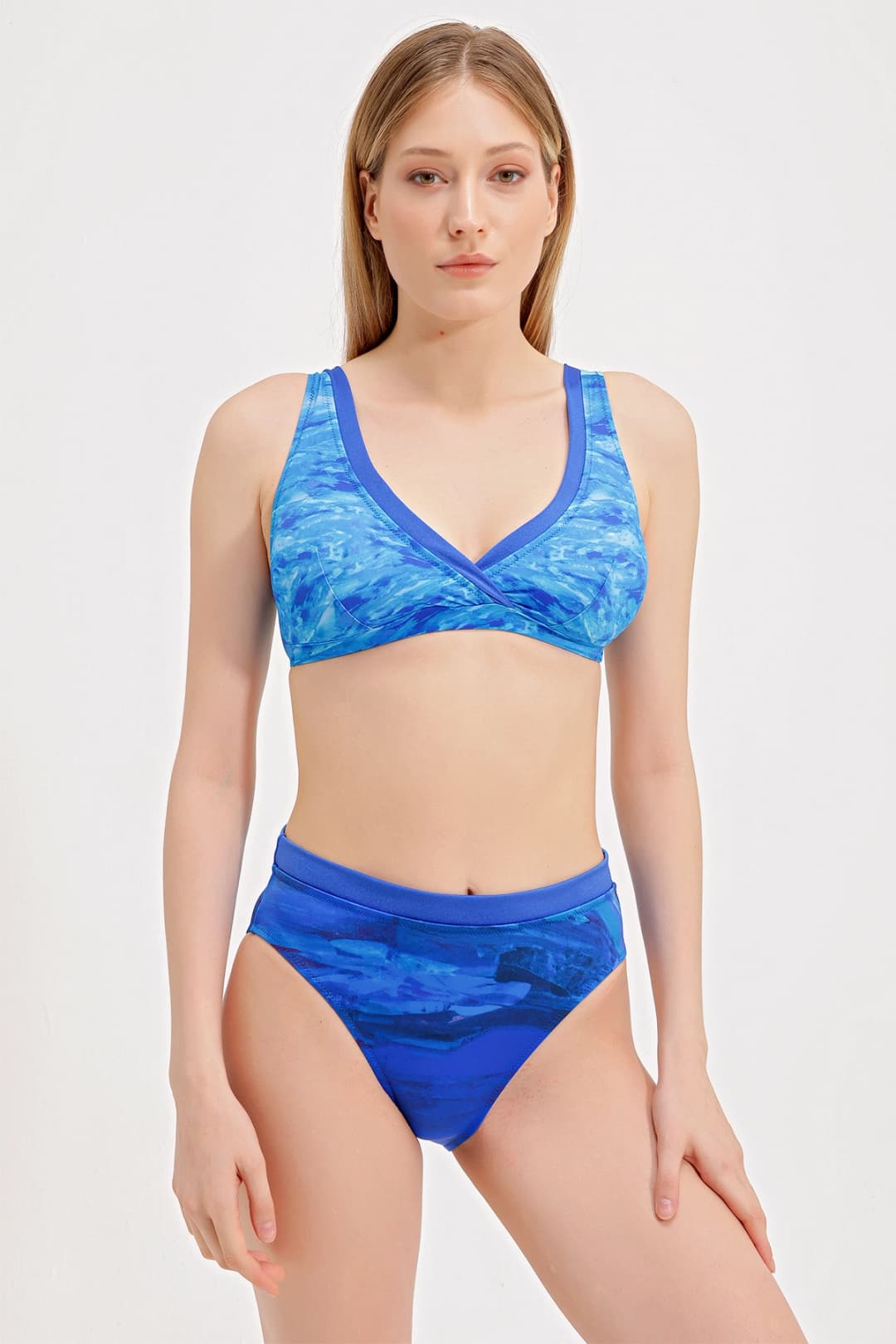 Vani (✿˘︶˘*）　♪ Zeki Desenli Bikini Takımı - Valeria