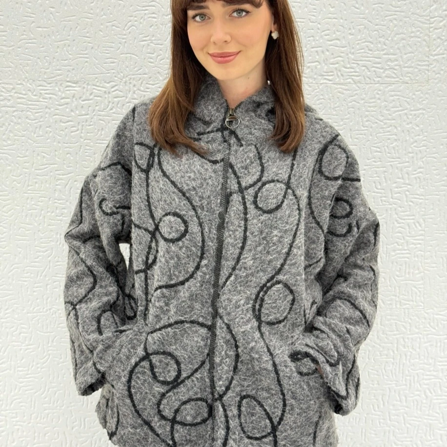 İTHAL KAPÜŞONLU DÜŞÜK KOL, OVERSİZE KALIP KEÇE KABAN