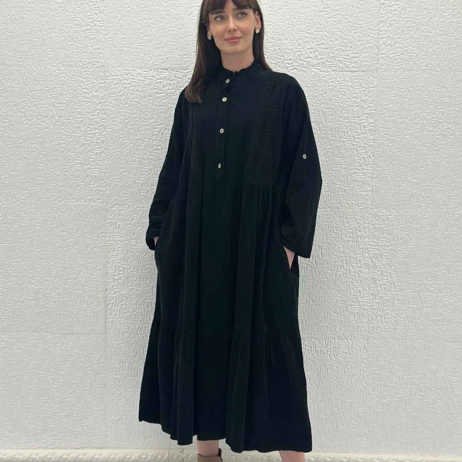 İTHAL YARIM DÜĞMELİ DÜZ KADİFE ELBİSE