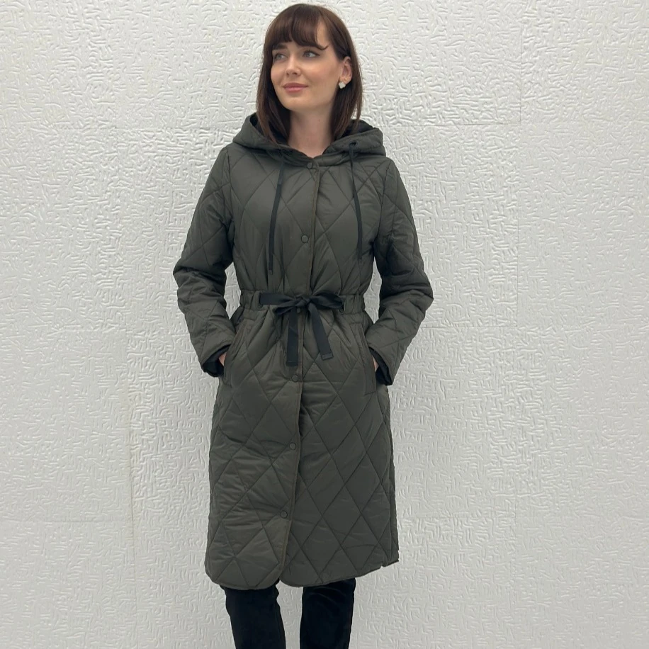 İTHAL KAPÜŞONLU KAPİTONELİ UZUN MONT