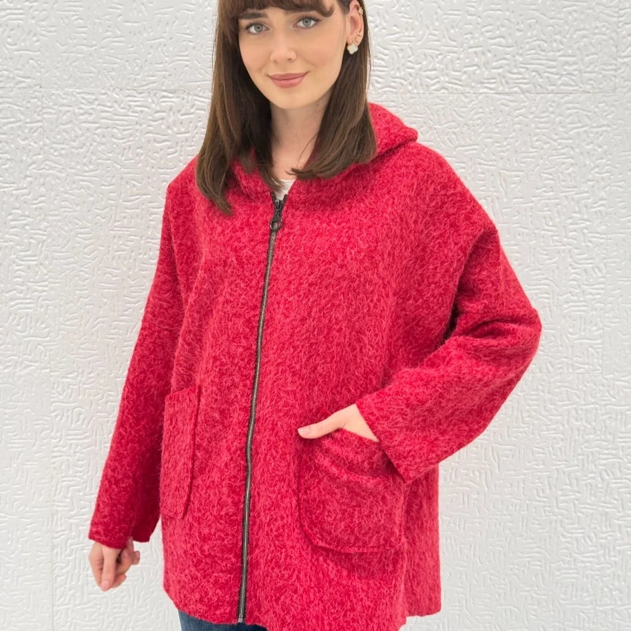 İTHAL KAPÜŞONLU DÜŞÜK KOL, OVERSİZE KALIP KEÇE KABAN