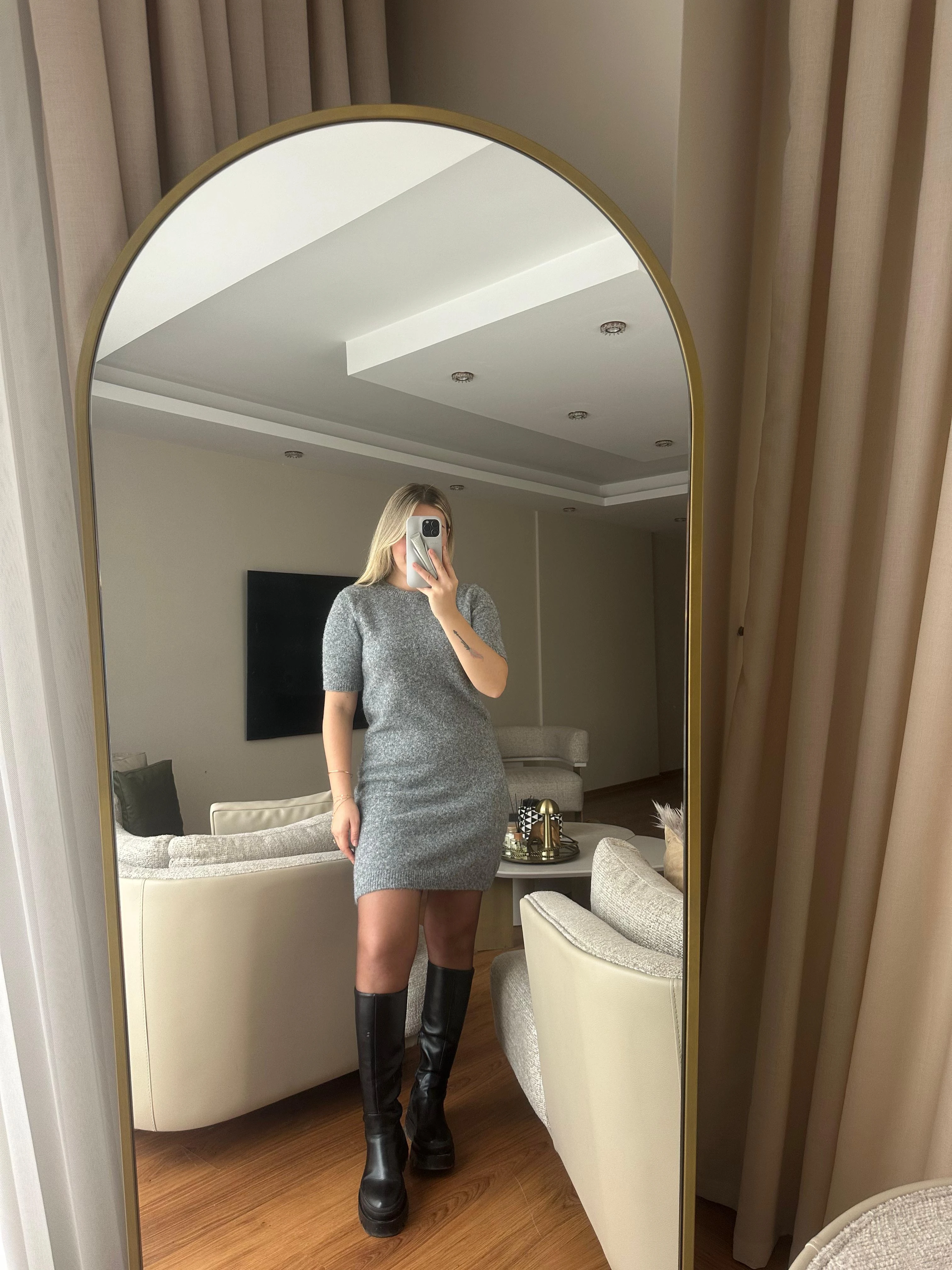 DİLVİN TRİKO ELBİSE 