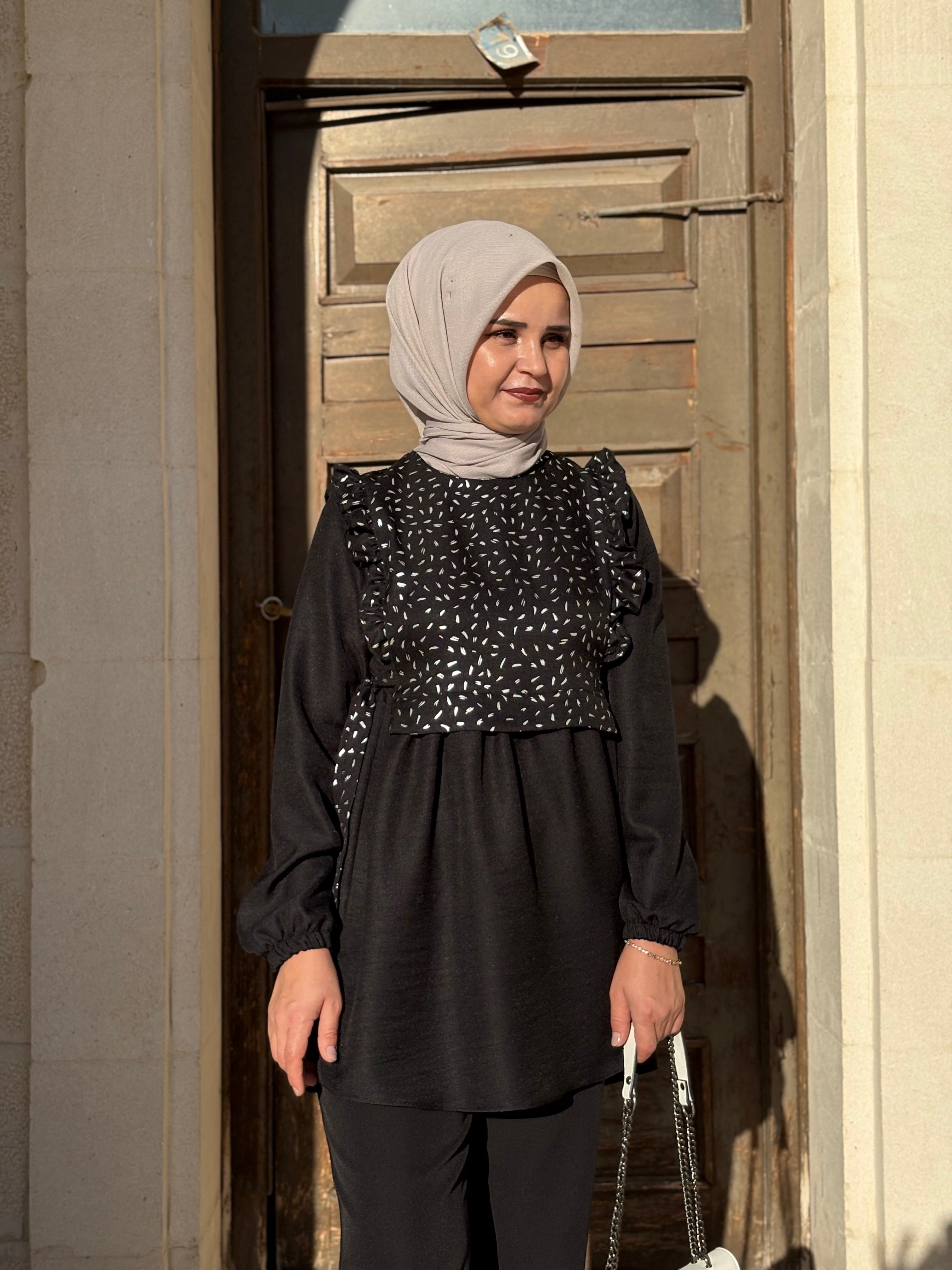 Kemerli Siyah Tunik Takım