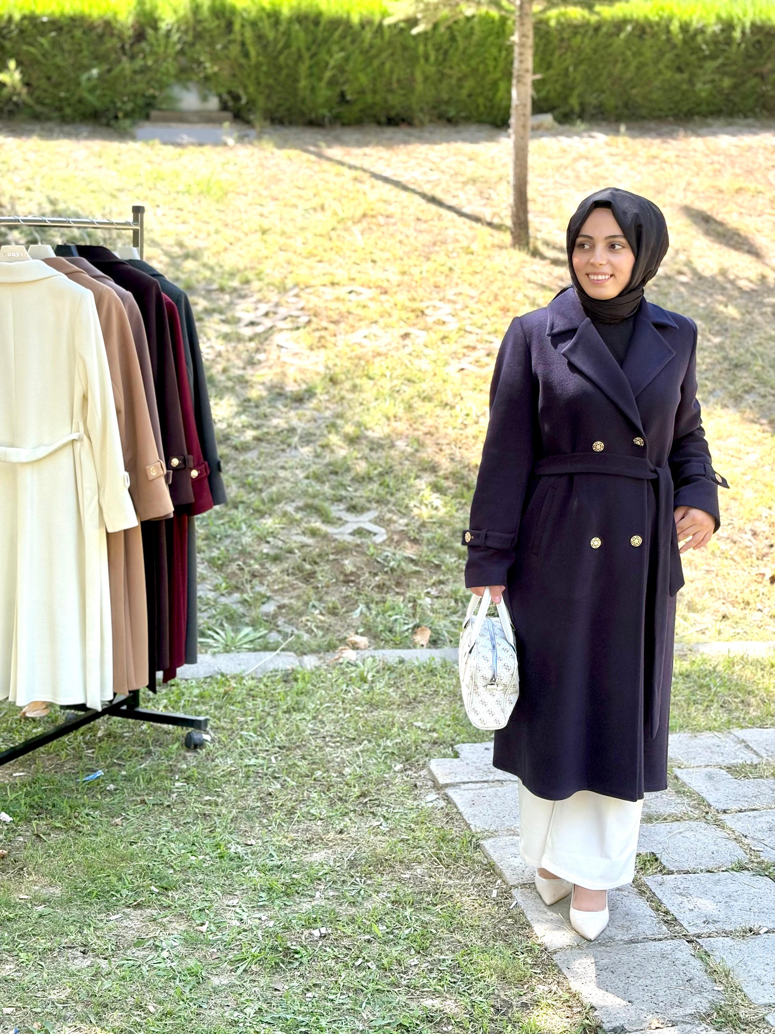 Lacivert Kaşe Kaban